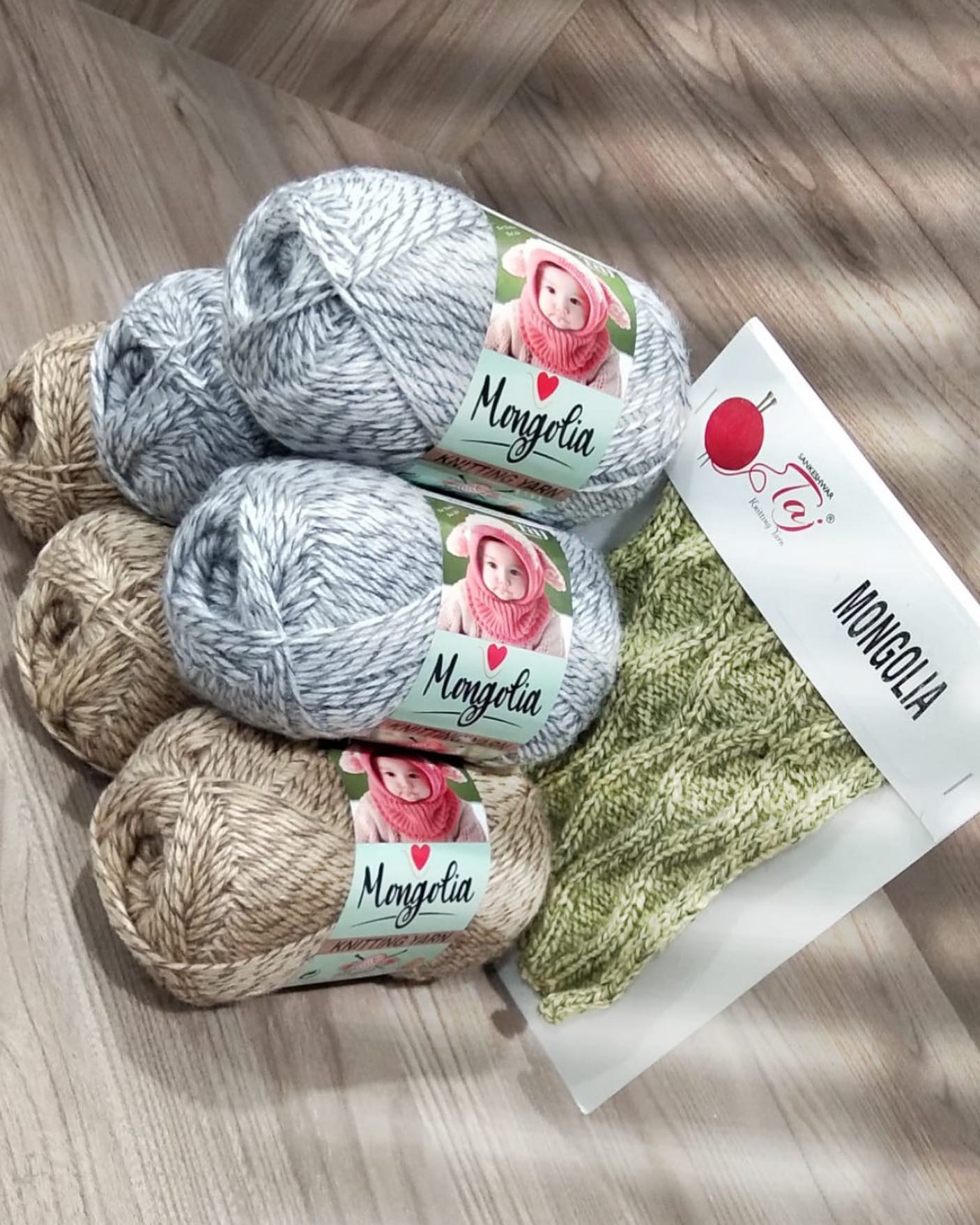 One of our new range of products.
MANGOLIA
@tajknittingyarn
#yarn#handknit #handknitting #needleandthread #taj #hky #color #ball #knitting #wool #acrylic #nylons #threads #sweater #fabric #dyed #fluffy #fashion
