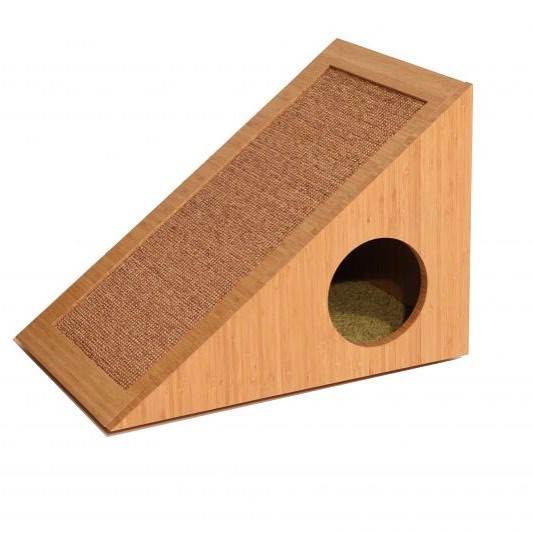 İDA - Doğal lifli tırmalama paneli ve kedi yuvası birarada- Doğal Bambu Kaplama
İda, kediniz için hem zevkli hem de fonksiyonel, modern bir ev mobilyasıdır. Ona hem tırnaklarını rahatlatması için bir tırmanma ve tırmalama yüzeyi, hem de dilediğinde saklanıp kafa dinleyebileceği bir yuva sağlar. Evinizde fazla yer kaplamaz. Ön kapağı temizlik amaçlı açılabilir. Üst yüzeyi kedilerin çok sevdiği bir doku olan hindistancevizi liflerinden ve doğal malzemelerden üretilmiş %100 Doğal Sisaldir. Sağlıklıdır, kolayca yıpranmaz. Kullanılan tüm boya ve vernikler su bazlı, kokusuz, çevre ve kedi dostudur.
Bu model mdf üzeri %100 doğal bambu kaplamadır.
EBATLAR: En:55cm Boy: 40cm Yükseklik:40cm *Tasarımlarımız tescilli olup, 554 sayılı Endüstriyel Tasarımları Koruma kanununca koruma altındadır.
Havale ve Nakit Ödemelerde %10 İndirim Uygulanmaktadır. https://shop.podo.com.tr/kedi-evi-ve-tirmalama-paneli-bir-arada-ida-bambu