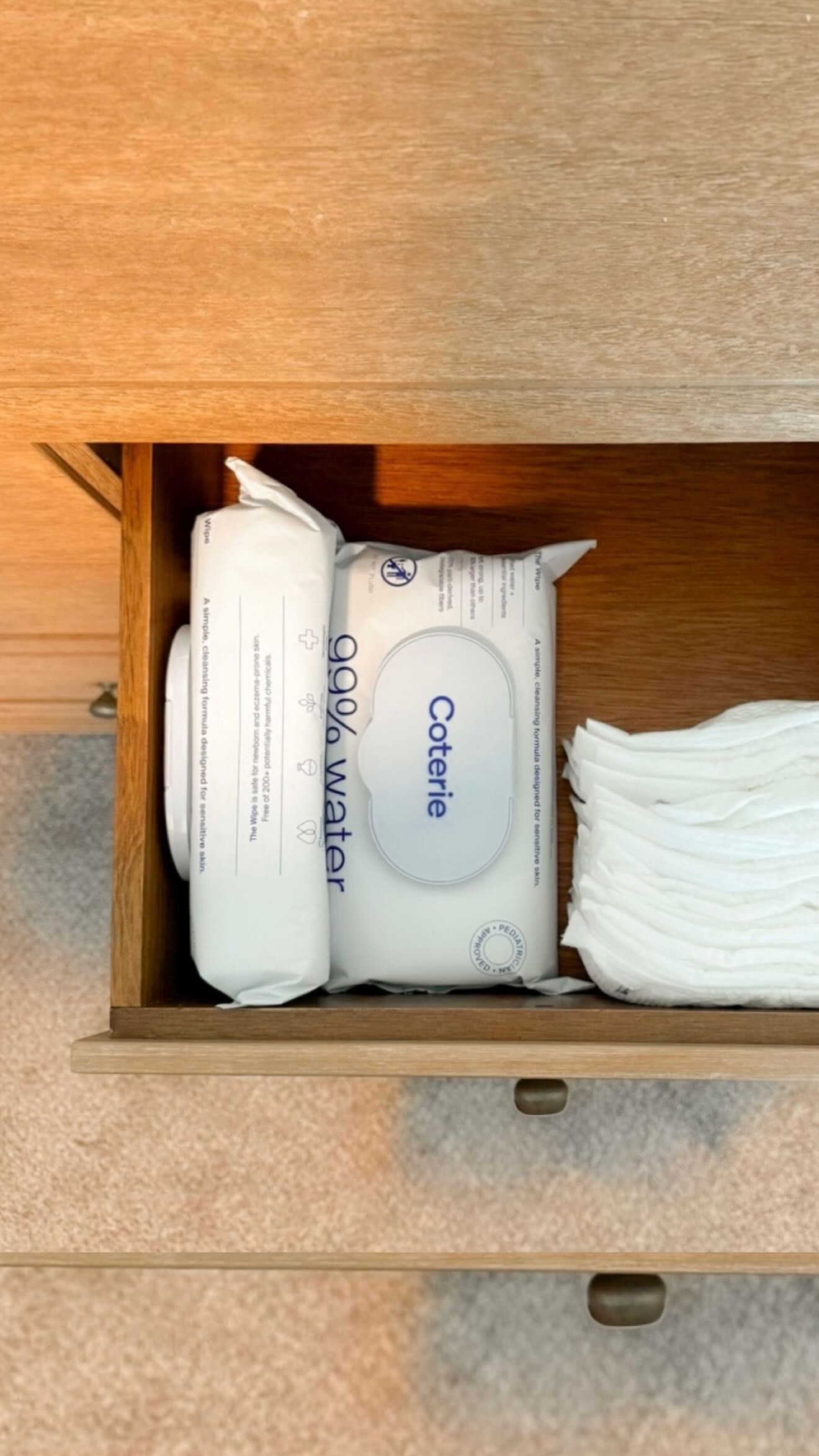 The last wipe 🙃 oof… a struggle 😂
#postpartumlife #newmoms #postpartumanxiety #funnymom #relatablemom