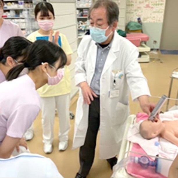 新生児蘇(NCPR)の実演を行っています。
・
#滋賀医科大学
#臨床看護学講座
#クリティカル領域
#実習
#学生主体