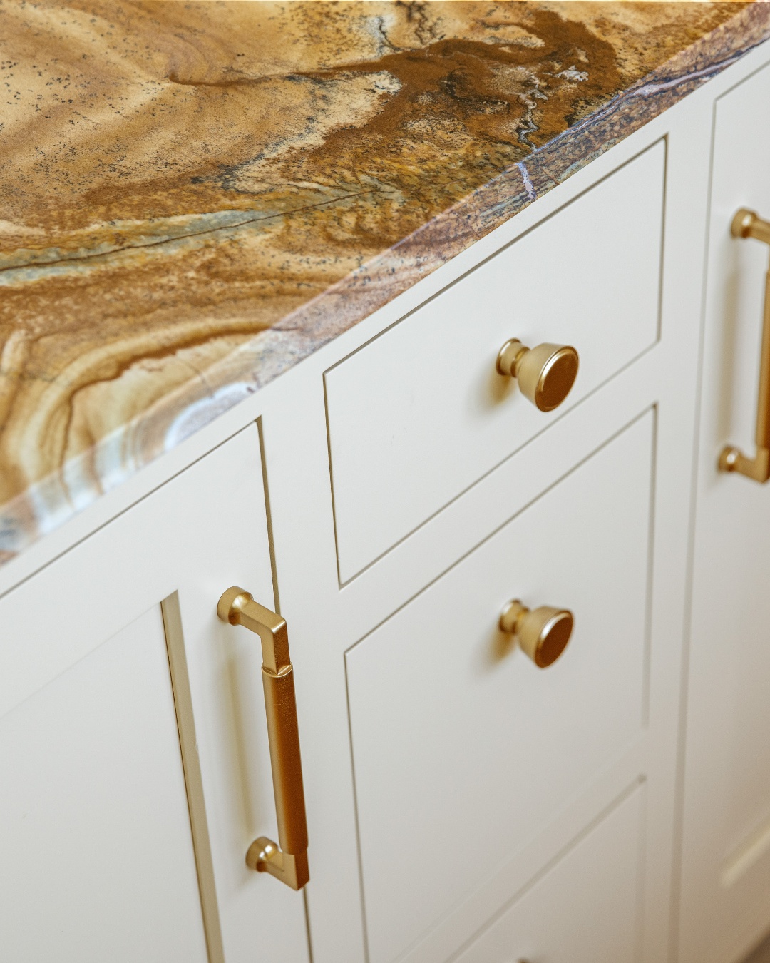 It’s the small details that elevate the entire space. Clean finishes, quality materials, done the right way.
#FreedomGeneralContracting #BuiltRight #FinishDetails #QualityConstruction #AttentionToDetail #HomeRenovation #DesignBuild #BathroomRemodel #Freedom #GreatClients