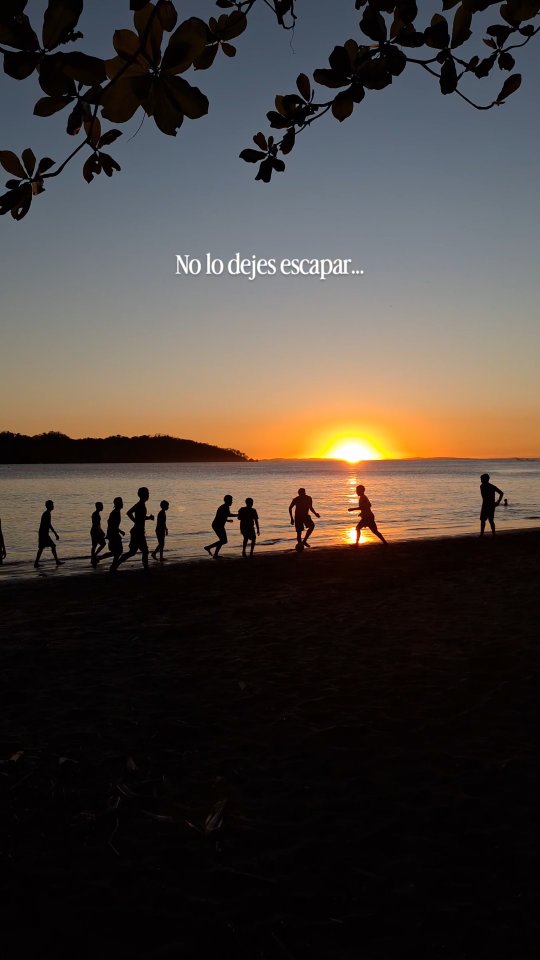 Si alguna vez pensaste en viajar solx, pero nunca diste el paso… esto es para ti.
Con Nakama no viajas con desconocidos, viajas con personas que buscan lo mismo que tú: aventura, conexión y sentirte parte de algo.
Tú trae las ganas. El resto, lo organizamos nosotras.
Viajes en grupo programados 2026:
🌴 Marzo · Colombia (Semana Santa)
🌮 Abril · México
🐋 Julio · Panamá
🌊 Agosto · Colombia
Viajes pensados para que te sientas segurx, acompañadx y vivas Latinoamérica de verdad.
✨️Escríbenos un mensaje y te contamos todos los detalles.
#nakama #panama #colombia #mexico #viajegrupal