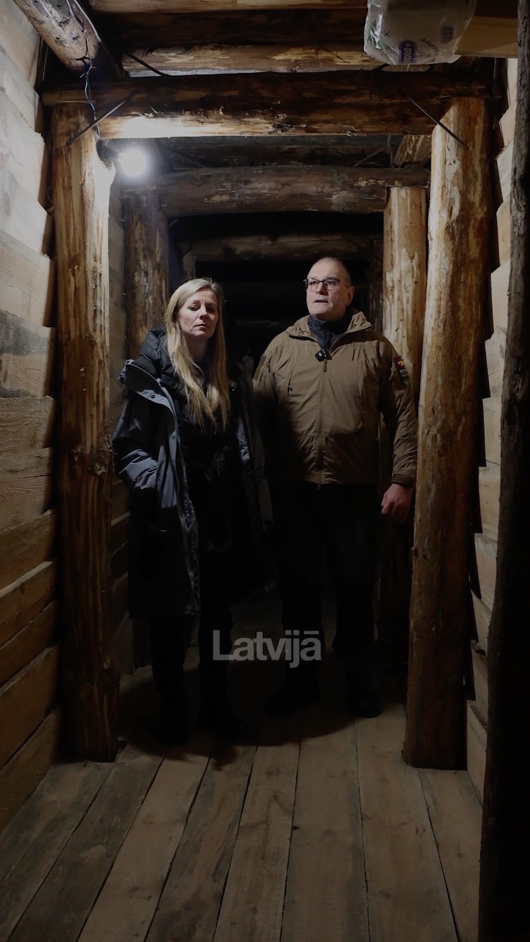 Šī brīža kara apstākļos būtiska Ukrainas aizstāvju ikdienas daļa paiet pazemes bunkuros. Piegādājot palīdzību, pabijām vienā no šādām bunkuru sistēmām, kurus brigādes operatīvi izrok un izbūvē, lai veidotu sev nepieciešamo infrastruktūru.
Joprojām piegādājam palīdzību tieši rokās 💪💪
👉 aizvedmani.lv