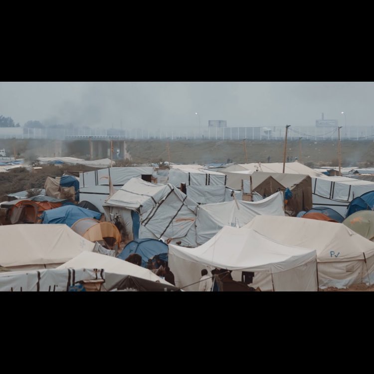 Tonight is the night we unite in solidarity to help refugees across Europe. By attending our film screening of Calais Children, we take a moment to reflect and pause on the many thousands of life’s effected and remain so this winter. We then begin to ask what went wrong and what can be done to help now. We will here from an inspiring line-up of voices on the topic followed by an open conversation with them on where we can go from here. This panel includes @pru_waldorf - Co-founder of @humankindhub and @weareone:collective, @Zak Cochrane - Anti-racism Campaigner from @standup2racismuk & @lovemusichateracism, and @Wendy Pettifer - Human rights lawyer from @ Atleu.
Book your free seat 💺above, link in bio ☝️☝️☝️. Direct Action:
You can also have a direct impact today by donating a coat or any warm items of clothing tonight or by donating what you can to the filmmakers that continue to directly support these refugee children.
The film Director @Sue Clayton will be speaking to us tonight to introduce the film and explain how they continue to help the kids.
#refugeeswelcome #supportlocal #communityaction #refugee #calaisjungle #help #filmsforaction #hackney #london #calais #chooselove