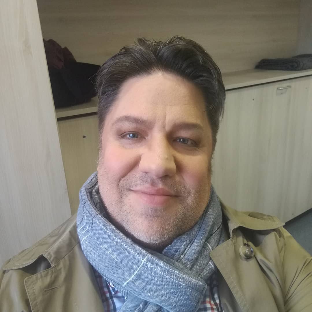 Lohengrin Revival March 8th, Theater Duisburg, 18 o'clock! #lohengrin #heldentenor #theaterduisburg #corbywelchheldentenor #corbywelch #singerlife #operalife #wagner #deutscheoperamrhein #opera #dressrehearsal