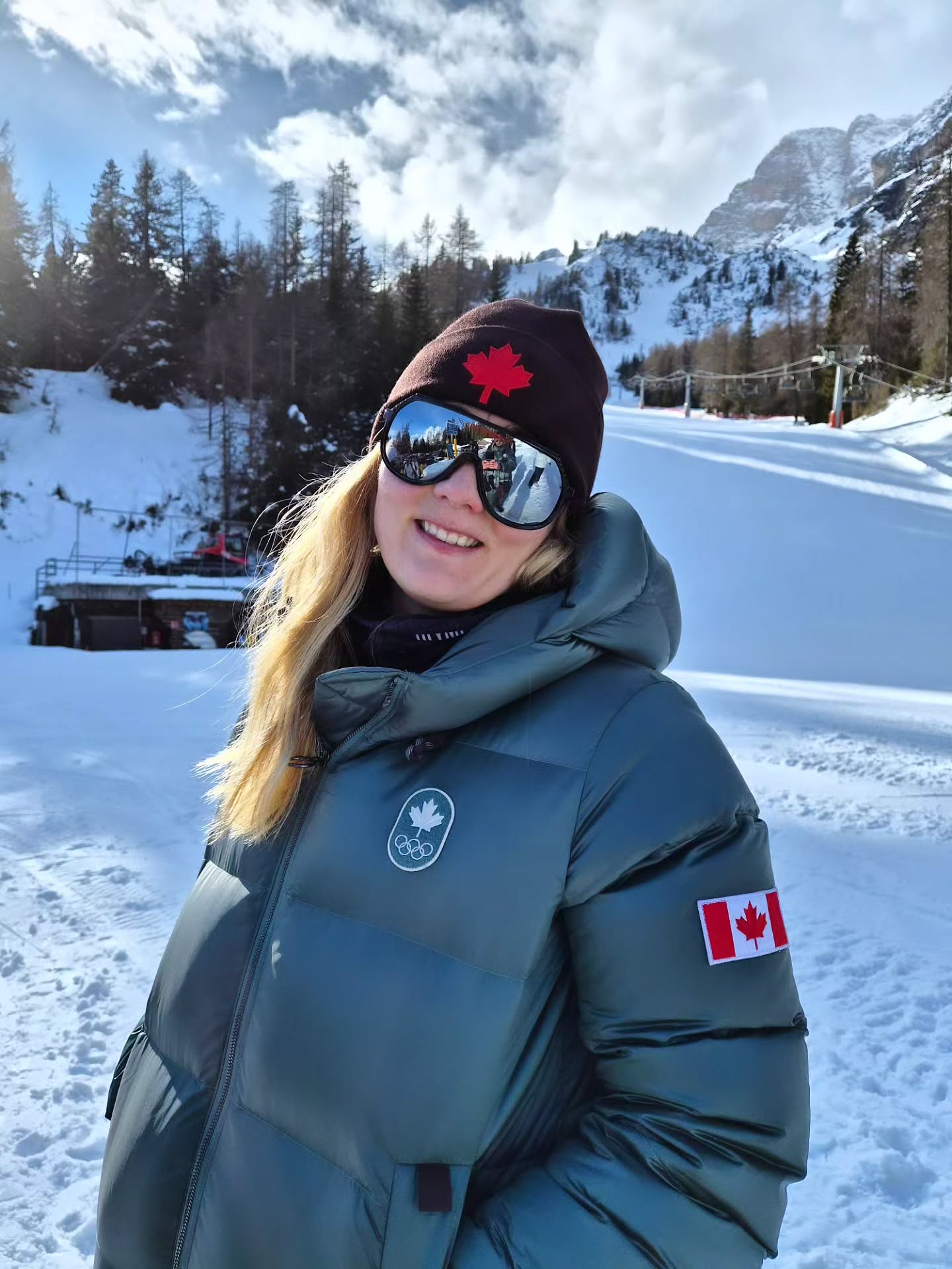 OLY photo dump 📸
1 - alpine day off 😎
2 - team 🇨🇦 women's pilots & coaches
3 - village snowman "Duke of the Dolomites"
4 - tune ups with @marsho66
5 - Dolomites 😍😍
6 - village moose 🇨🇦
7 - OLY headshots
8 - M&M mechanics- Thanks @martinsmihnevics !
9 - Closing at the colosseum
#sleighallday #teamcanada #olympics2026 #milanocortina2026 #mico