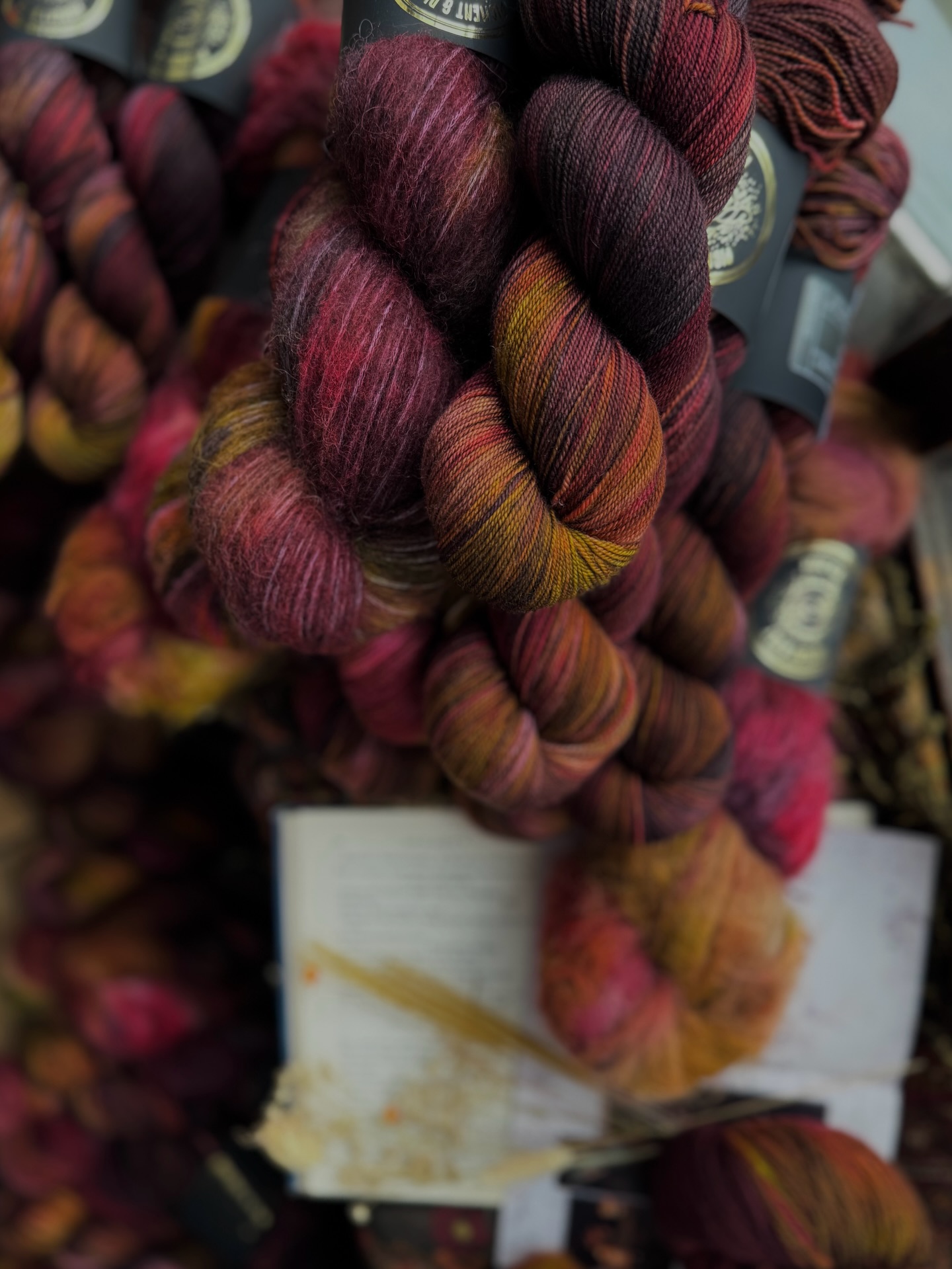 The quiet between the pages - 🖤📕
Swipe to the end to see the knitted swatch and fibre!
1. All bases
2. SWM Sock
3. The Alchemy
4. Corridale Woolen Spun Sport
5. Alpaca Cotton DK
6. Alpaca Silk Cashmere
7. Suri Silk lace
8. BFL Silk Fibre
9. BFL Fibre
10. Both fibres
11. Knitted swatch
These are not all the bases that will be available- there are more! Please stay tuned for base photos ✨