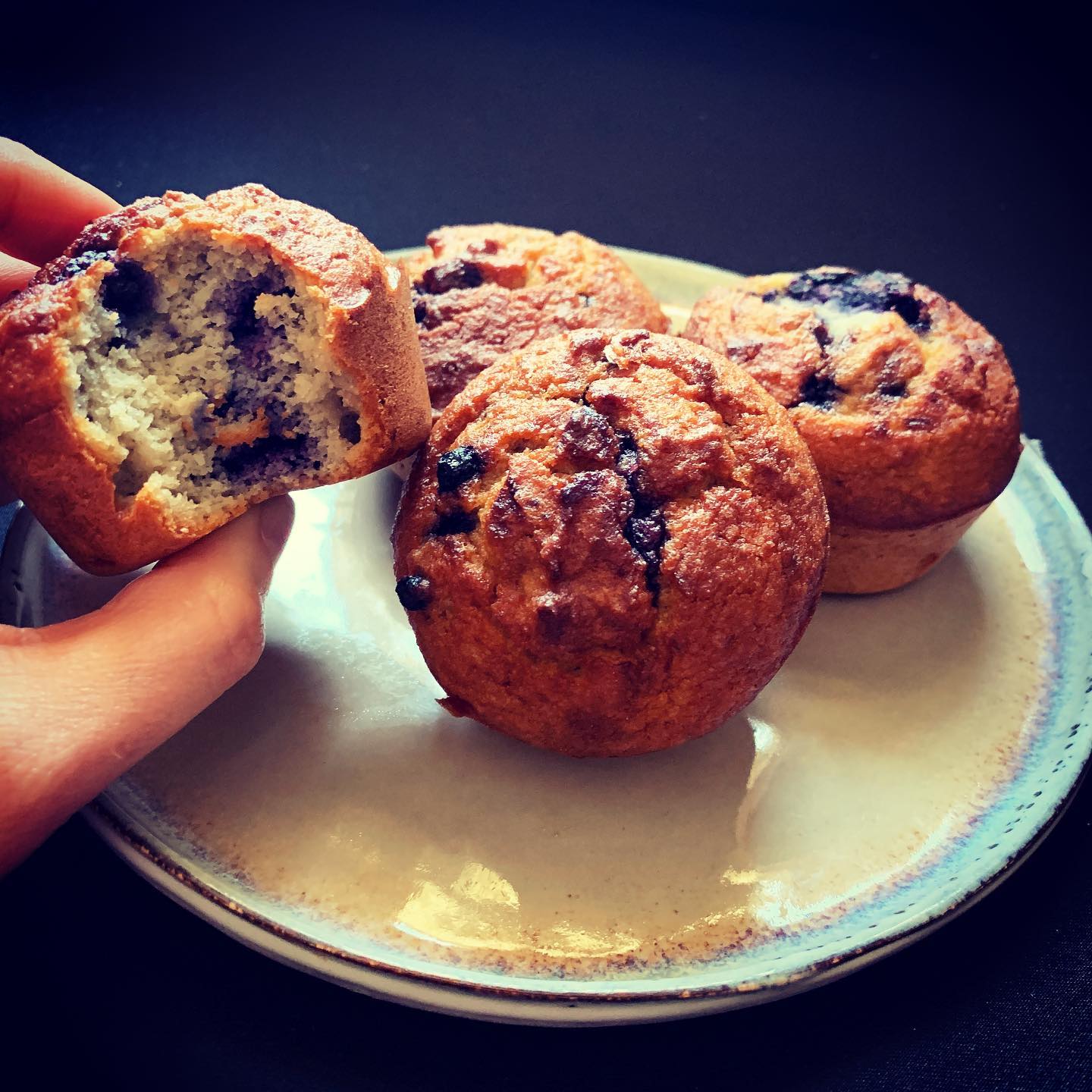 KETO MUFFINS
🥬During this difficult time we are experiencing, it is crucial to nurture your immune system and mental health and stay away from harmful eating.
🍇Stay motivated, healthy and happy with nutritious foods such as nuts, fruits, greens, wholegrains and plenty of water.
🍋Stay away from white refined sugar and flour, processed sweets and ready meals.
🧁 When you get that sugar craving, you can try baking these delicious low carb, low sugar muffins. They are really tasty - try them out, your body will thank you! 😋 📝 Recipe:
2 1/2 cup almond flour
1/3 cup xylitol (1/2 if you have a very sweet tooth)
1 1/2 tsp baking powder
1/4 tsp salt
1/3 cup solid coconut oil (then melt it)
1/3 cup milk (any)
2 tsp vanilla extract
3/4 cup frozen blueberry
2 eggs
🥣
Mix all dry ingredients
Add wet wet ones
Place the batter in 8 muffin cups
Bake at 180C for 25 minutes
Enjoy! 😜
#muffins #ketorecipes #ketomeals #sweet #baking #homemadefood #stayhome #stayhealthy #healthylifestyle #health #nutrition #nutritionist #healthy #recipes #almondflour #ketodieta #blueberry #blueberrymuffins #nosugardiet #lowcarbhighfat #homecooking #sweettooth #xylitol #freefrom #glutenfreerecipes #norefinedsugars #instagood #foodies #instafood