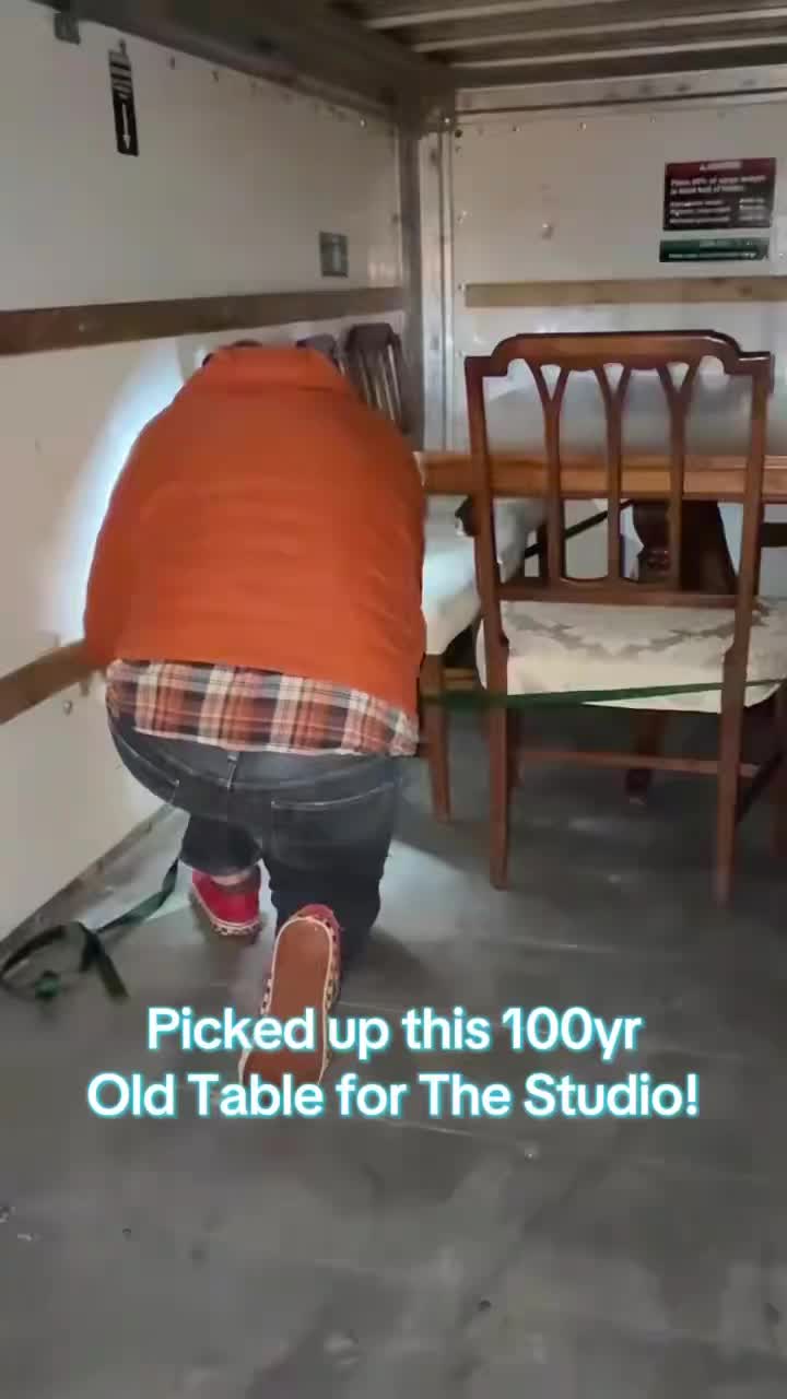 I sign my lease tomorrow! 😱
#art #studio #glass #art #love #sidequestcurios #stainedglass #stainedglassclasses #Waukesha #wisconsin #art #wisconsin #waukesha