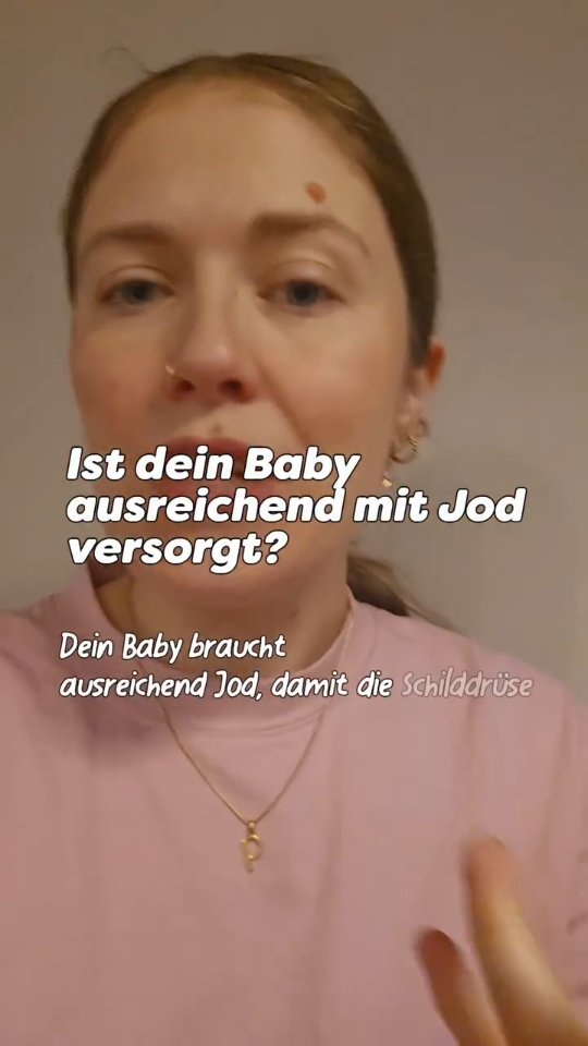 Alles was du für.die Beikostzeit wissen musst - Teil 6
Bei Unklarheiten/Unsicherheiten für.eine individuelle Beratung bitte (kinder)ärztlich Rücksprache halten.
👩⚕️Ich bin Ärztin, Still- Schlaf- und Beikostberaterin und Mama von zwei Kindern. Folg mir gerne für mehr Tipps und Wissen für die Baby- und Kleinkindzeit.
❌️Disclaimer: die Posts auf diesem Profil dienen der allgemeinen Informationen und stellen keinen medizinischen Rat dar. Ich bin Ärztin, Interaktion oder Folgen dieses Accounts führt jedoch nicht zur Herstellung einer Arzt-Patient-Beziehung und ersetzt nicht den Rat der betreuenden ÄrztIn.