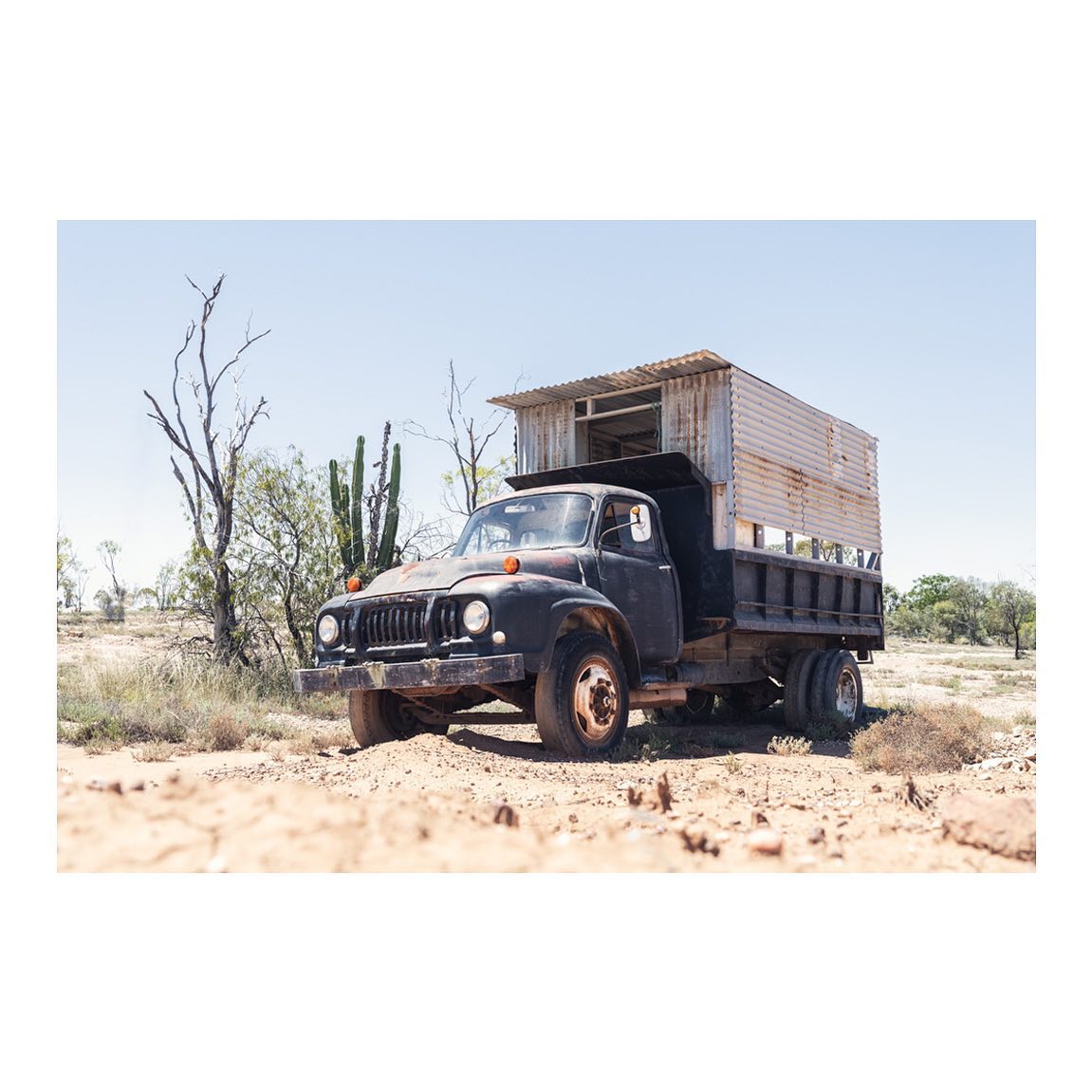 ‘Lightning Ridge’
.
.
.
#australia #fujifilmgfx100s #fujifilm #australiagram #outbackaustralia #outback #abandoned #lightningridge #australiangeographic #nsw #oldtruck #outbacknsw #seeaustralia #discoveraustralia #getoutstayout #landscape #landscapehunter #visitnsw #country @fujifilmx_au @travelaustralia @australia @visitnsw