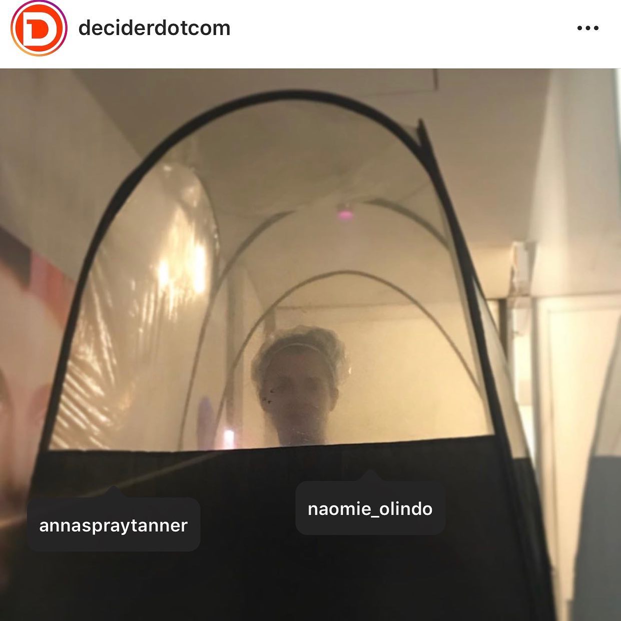 Spray tanning @naomie_olindo for her @bravosoutherncharm reunion...................... #bronzegoddess #nycspraytan #spraytannyc #bestspraytan #annaspraytanner