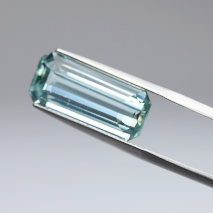 💍 March Birthstone Aquamarine
Fresh, luminous and effortlessly elegant, aquamarine has long symbolised serenity, clarity and harmony. Inspired by the tranquil beauty of the sea, this captivating gemstone is believed to bring calm energy, clear communication, and a sense of renewal to the wearer.
Its name comes from the Latin aqua marina, meaning “water of the sea,” reflecting its beautiful spectrum of ocean-blue tones from the softest icy blue to deeper, more vibrant hues. Historically treasured as a protective talisman for sailors, aquamarine has always carried a sense of quiet strength and timeless grace.
Discover handcrafted aquamarine pieces in our Queenstown studio, where meaningful gemstones meet refined, timeless design ✨
#birthstonejewellery #aquamarine #marchbirthstone #vūjewellers #aquamarinejewelry