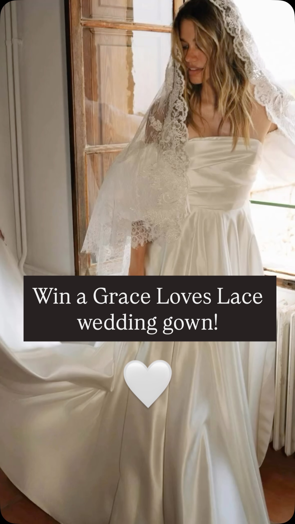 GIVEAWAY ALERT! This one’s a big deal for anyone eyeing @grace_loves_lace wedding gowns! If you needed a sign, here it is - book an appointment with us, purchase your Grace Loves Gown and be automatically entered to win your gown COMPLETELY FREE!
.
.
.
.
*terms & conditions apply. See store for details!