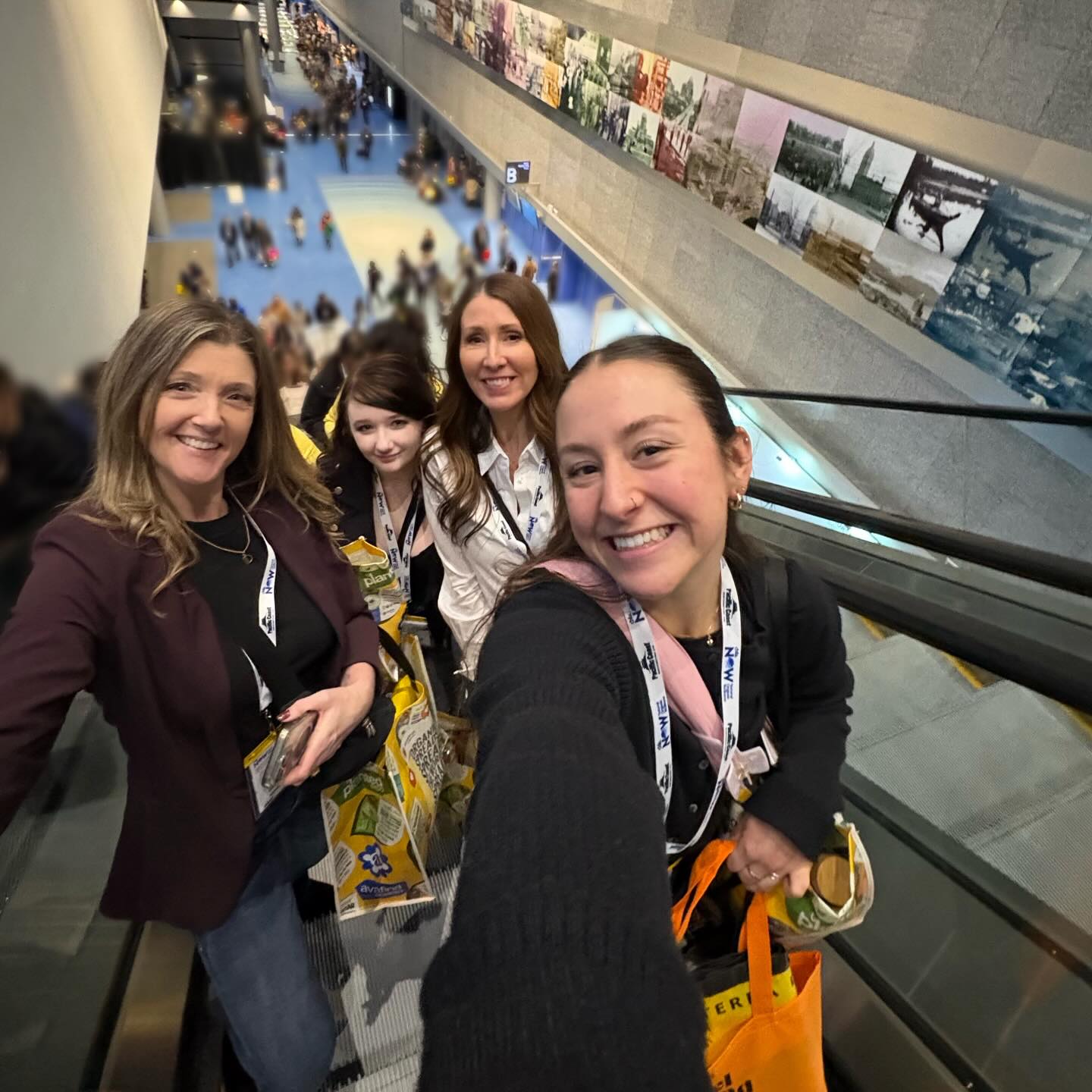 What a fantastic day at CHFA. An amazing community of likeminded people and companies sharing our passion for wellness.
Motion Health = Woman founded, Family focused and proudly Canadian.
#chfa #vancouver #motionhealth