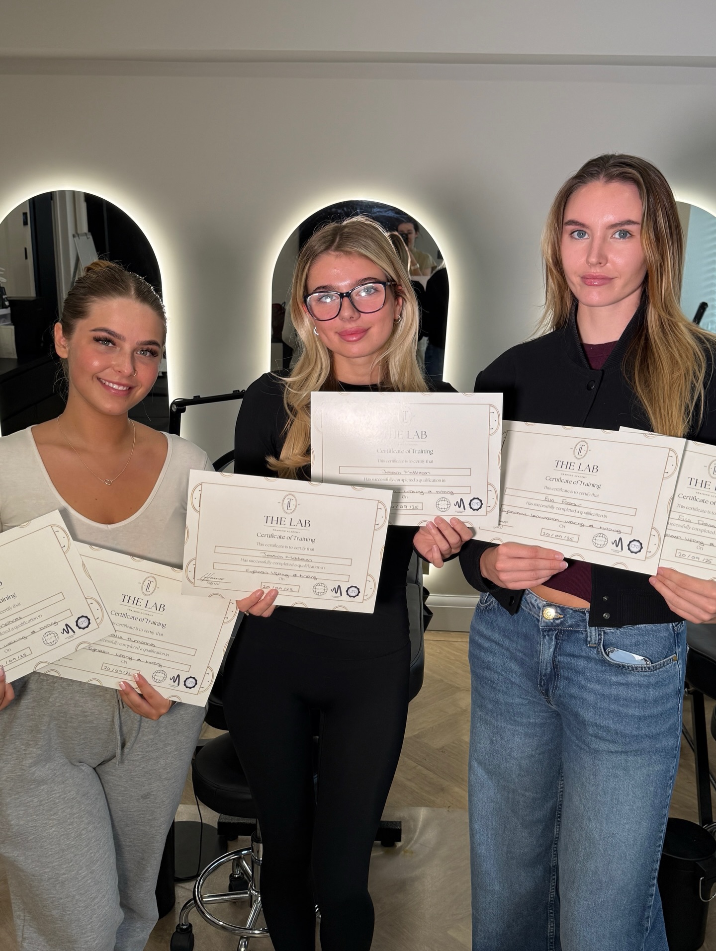 Stuck in rooms where you feel invisible?
Like you’re just another number… another face… another booking?
Because energy doesn’t lie.
You can feel when you’re lost in a crowd.
You can feel when the trainer can’t truly see you.
When your questions are rushed.
When your confidence is quietly shrinking instead of expanding.
And if you’ve ever left a course thinking
“I didn’t get what I needed…”
That stays with you.
That’s exactly why our courses are capped at 3 students only.
Not because we can’t fill more seats.
But because energy exchange matters. 🖤
When there are just three of you in the room:
▫️ Your questions get answered properly
▫️ Your hands are guided, not glanced at
▫️ Your confidence is built, not brushed over
▫️ Your energy is felt
The room feels different.
There’s connection.
There’s vulnerability.
There’s breakthroughs.
There’s that moment where you look around and think,
“I’m exactly where I’m meant to be.”
Every fully booked course at The Lab Training Academy isn’t just “full.”
It’s aligned.
Three women.
Three different stories.
One shared intention — growth.
And when the energy in the room is right, the transformation hits deeper.
Not just in your skillset… but in your identity.
You don’t leave as someone who “tried a course.”
You leave as a practitioner.
Certain. Capable. Ready. ✨
If you’ve been craving a space where you’re truly seen —
DM me ENERGY and I’ll send you the next dates. 🖤