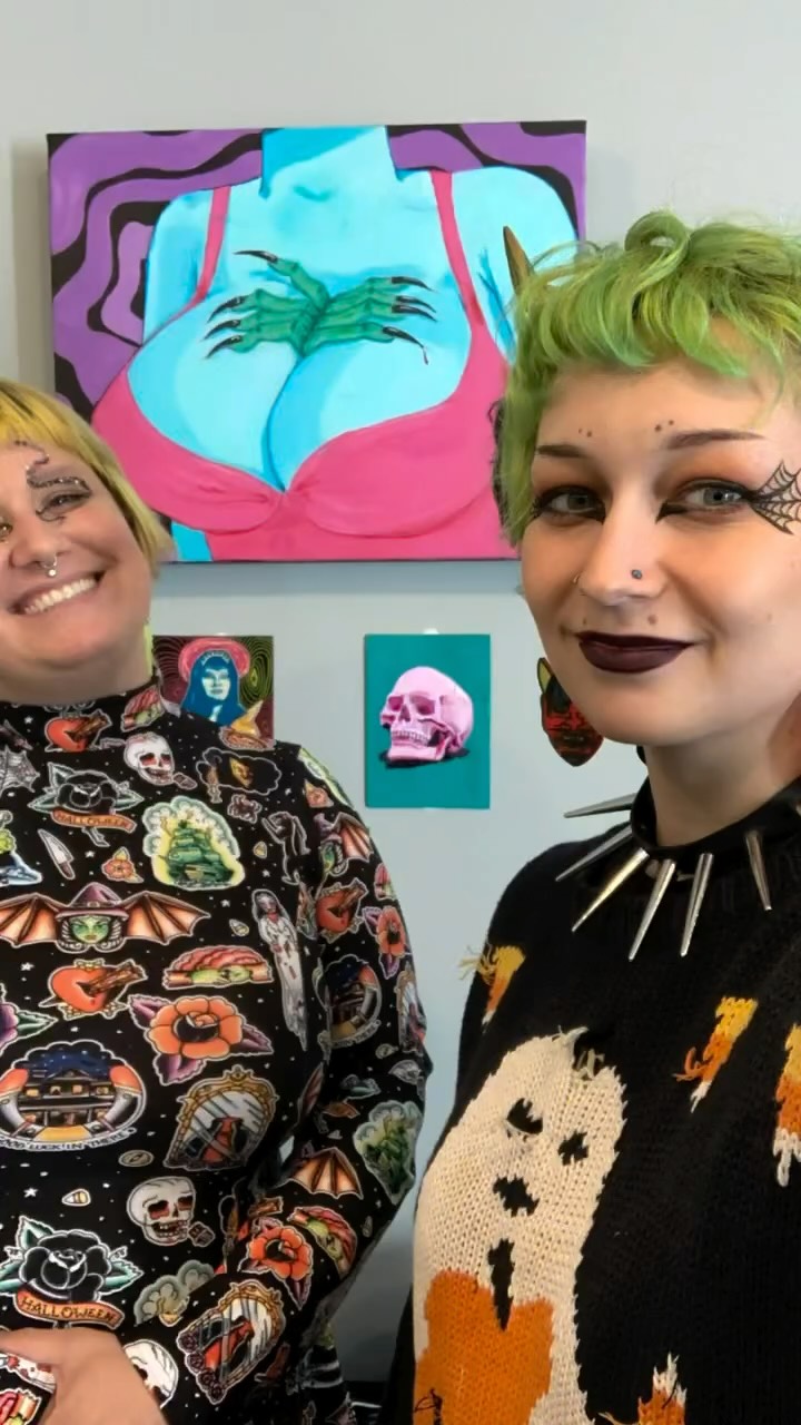 We’re looking for artist to collab!!😎Sell your work and show your arts!! 🎨🖌️In the past we’ve had paintings, jewelry, candles, stickers, magnets, zines, collages, pottery, fabric, crochet and more! 💕⚡️We’re open to anything as long as it fits the space. DM us or apply on our website to be a rotating artist❣️