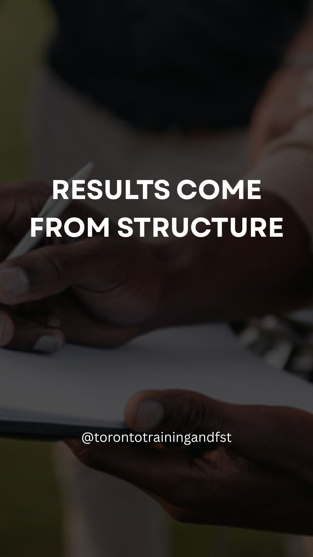 Effort without structure leads to inconsistency. You can train hard, eat clean, and stay motivated, but without a framework your progress becomes random.
Structure creates direction.
#torontotrainingandfst #personaltrainer #torontopersonaltrainer #structure