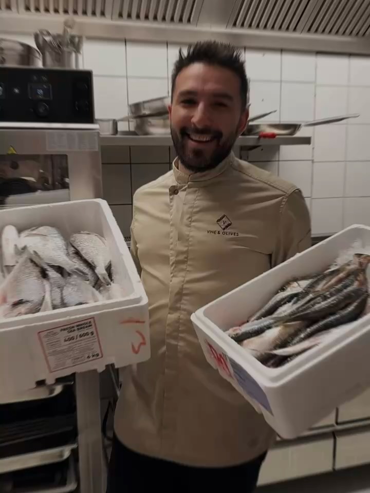 Happy 1st of March 🤍
New month. New mood. Same Greek magic 🇬🇷
Spring starts here at Vine&Olives
#VineAndOlives
#WhereGreeceMeetsOslo
#GreekRestaurantOslo
#tasteofgreece