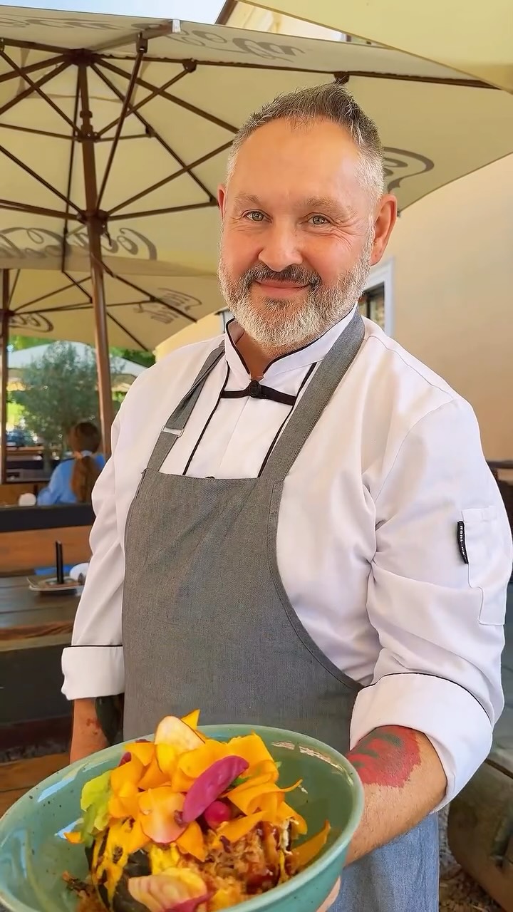Co je podle tebe základ dobré restaurace? 👩🏽🍳
Hlasuj v anketě ⬇️