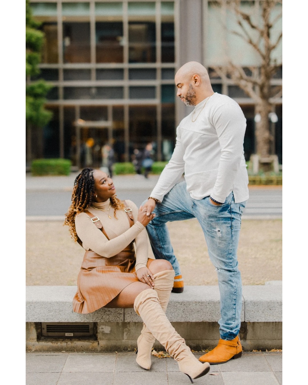 仲良し夫婦の東京デート🤍
弾けるような笑顔もロマンチックな瞬間もどれも2人の素敵な思い出になって欲しいな☺️
Laughing side by side. The simplest moments become the most beautiful memories 🤍
-・-・-・-・-・-・-・-・-・-・-・-
何気なく過ぎてしまう。
けれど、かけがえのない大切な時間を残すのが大好きなフォトグラファーです☺️
*ご予約&お問い合わせは
@akienishiharaphoto
にお気軽にDMお願いいたします:)
*公式LINE▶︎ @710zmvov
Want to preserve memories that last forever? Let’s make it happen together🤍
*Tokyo, based photographer
Family, Couple, Engagement, Prewedding, Maternity, Vacation, Lifestyle Newborn
*Japanese & English available
-・-・-・-・-・-・-・-・-・-・-・-
#tokyofamilyphotographer #tokyocouplesphotographer #tokyovacationphotographer #tokyoengagementphotographer