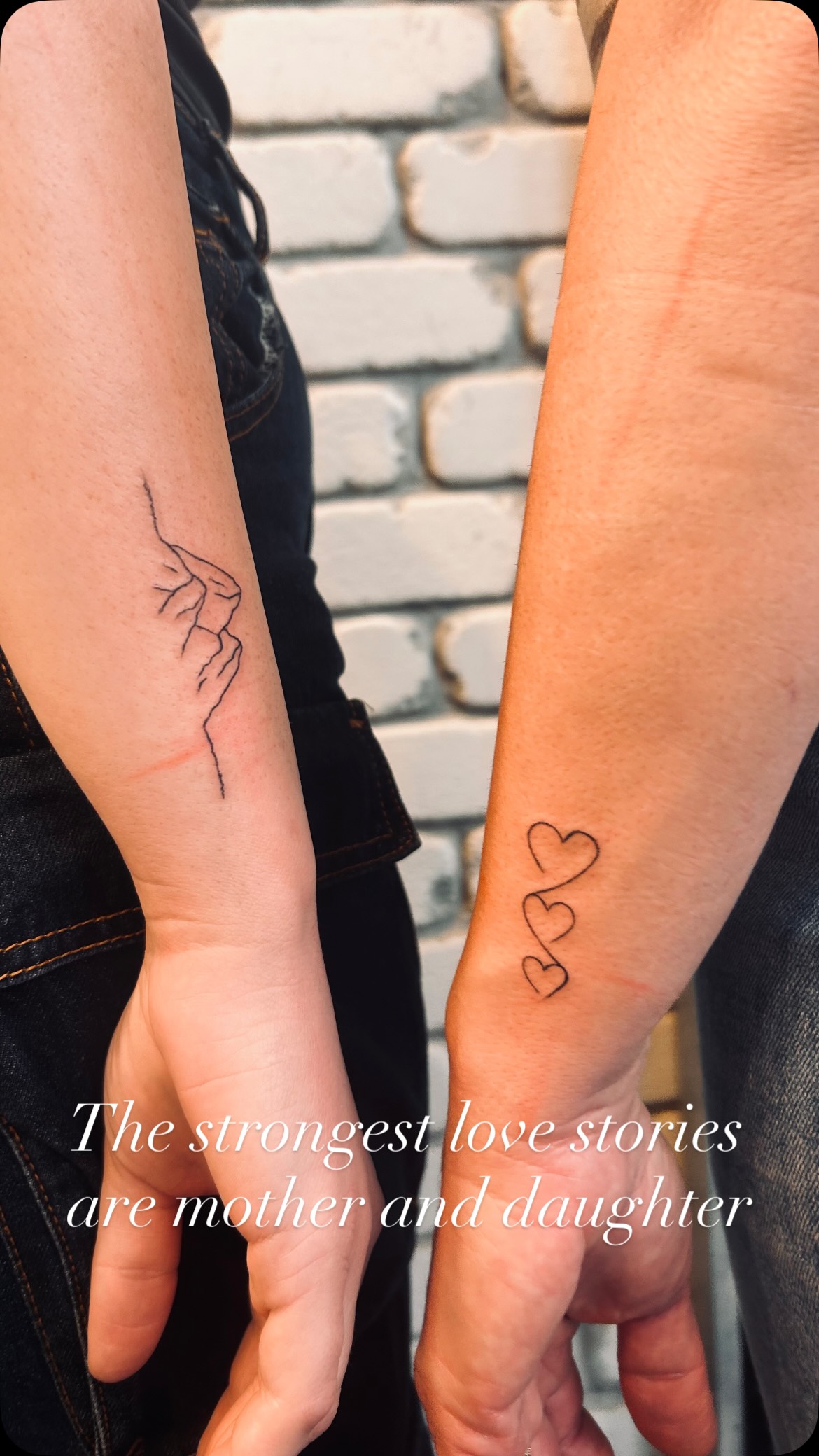 This Valentine’s Day was about family love.
A mother and daughter chose tattoos that hold deep meaning:
✨ three hearts — one for each child
⛰️ a custom mountain symbol — imperfect and personal
🤍 and a shared moment they’ll carry forever
Tattoos like these remind me that ink can be memory, bond, and devotion.
Thank you for trusting me with something so intimate.
Matching tattoos don’t need to be trendy… they can be timeless.
Message me if you want to create something meaningful together.
#FamilyTattoo
#MeaningfulInk