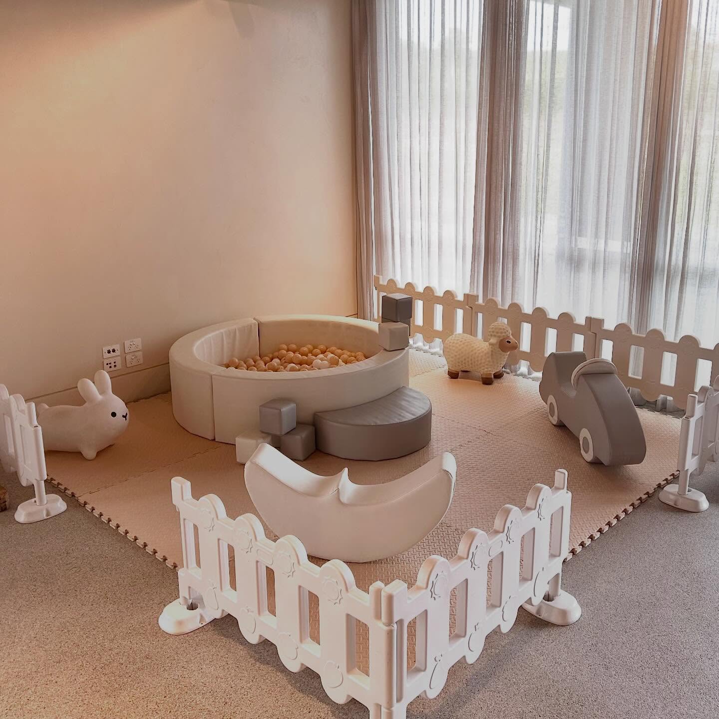 Mini Explorer Package 🤍✨
The perfect little adventure corner for your next event.
Venue: @hubert_estate
📍 Servicing Melbourne & Victoria wide
🌼 www.sunnyplayevents.com.au
🌼 Customisable Packages