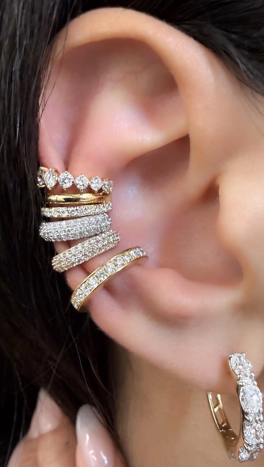 Turn up the sparkle on your ear party —no piercing required. Because when it comes to your ear party, more shimmer is always invited 💫
#EarParty #DiamondCuffs #EarStackGoals #earcuff #earrings