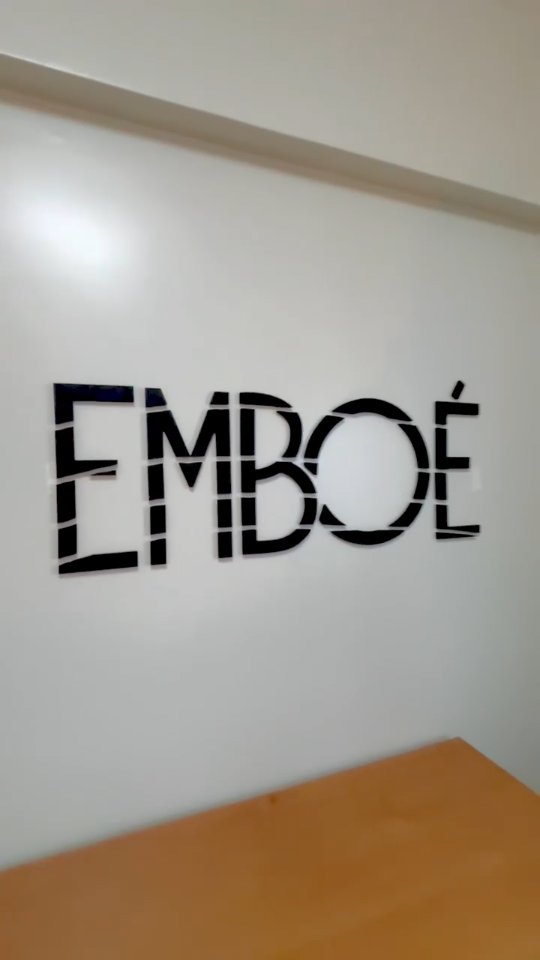 A Emboé agora tem base em Belém!
Instalamos um escritório estruturado para apoiar nossa atuação na Amazônia e consolidar uma nova fase da nossa trajetória.
Depois de anos realizando projetos em toda a região, estar fisicamente em Belém fortalece algo que sempre foi essencial para nós: proximidade. Proximidade com clientes, parceiros e com os territórios onde as transformações acontecem.
Estamos muito felizes com essa nova etapa e animados com os projetos e parcerias que já estão em andamento.
Nosso propósito segue claro de fortalecer a gestão de organizações de impacto socioambiental positivo para mudarmos o mundo.
#belémdopará #amazônia #fazeracontecer #somosemboé #ensinareaprender