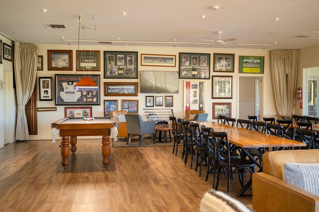 Step inside the Lawson Lodge clubhouse, where luxury meets comfort. It’s the kind of space that invites you to settle in—whether you're sharing a meal with friends, unwinding after a round of golf, or simply enjoying the quiet with a glass of wine.
With its private bar, cozy seating, and stunning views of the surrounding landscape, it feels less like a venue and more like a second home. This is where conversations flow, time slows down, and every gathering feels a little more special.
.
.
.
.
#lawsonlodge #lawsonlodgecountryestate #macedon #mountmacedon #daylesfordmacedonranges #macedonranges #melbourneaccommodation #lawsonlodgeweddings #macedonrangeswedding #onehourout #onehouroutofmelbourne