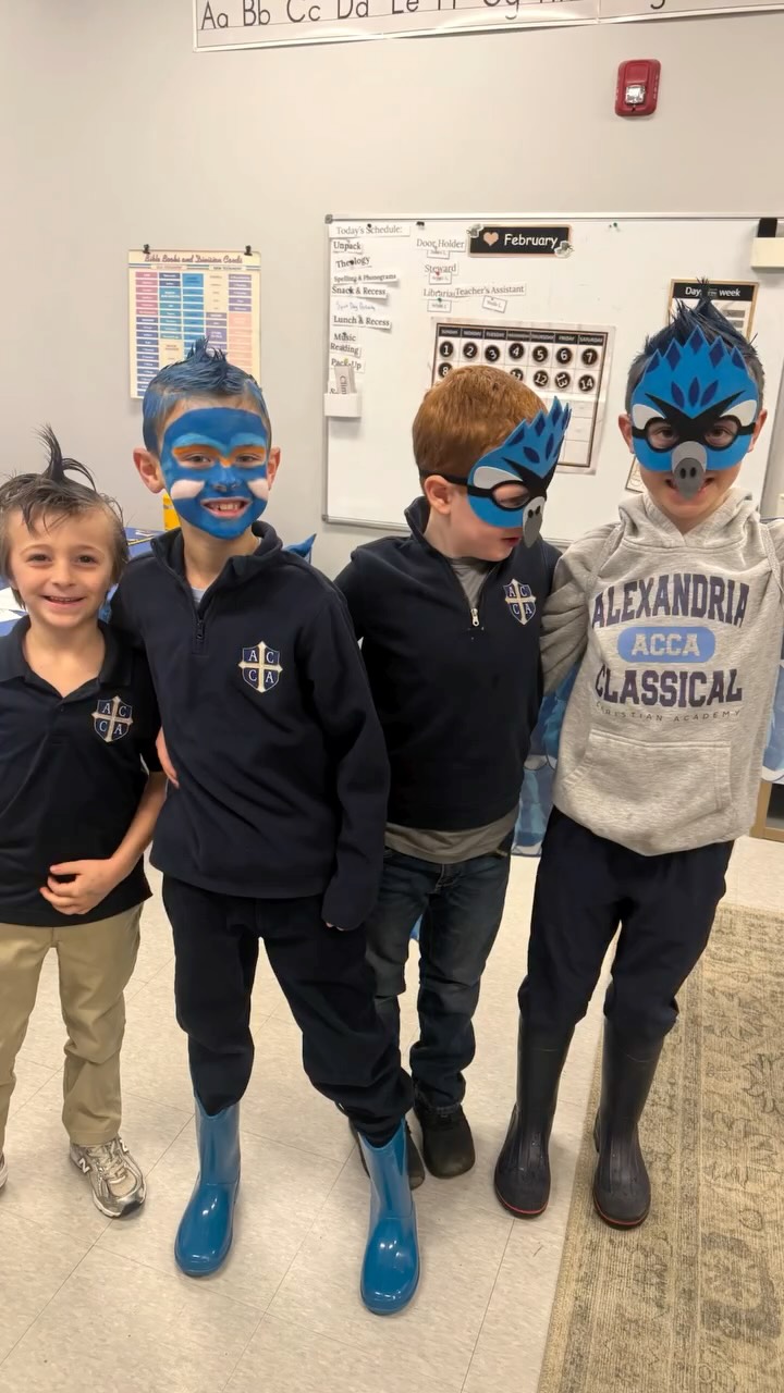 We wrapped up Spirit Week with Kingfisher Spirit Day 💙
Students came dressed in spirit gear and creative costumes celebrating all things Kingfisher — from fishermen and birdwatchers to even the majestic kingfisher himself (complete with a blue mohawk!).
Throughout the day, classes planted seeds for our garden and worked together to make homemade ice cream.
We celebrate all of spirit week with grateful hearts and the joyful hope that one day, we’ll fly away.
#spiritweek #kingfishers #classicalchristianschool #alexandriava #truthgoodnessbeauty