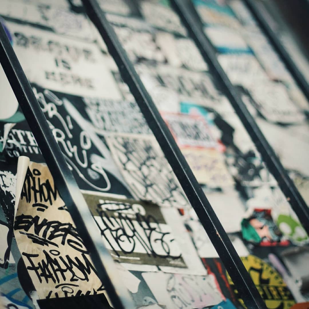 The plastered walls along graffiti ally.
.
.
.
.
#graffiti #graffitiart #urbanart #cityart #streetart #streetstyle #creative #creativity #lifeofanartist #calledtobecreative #creativelifehappylife #livecreatively #creatives #creativityfound #instaart #creativelife #graffitialley #tdot #thesix #toronto #tagart #ipreview @preview.app