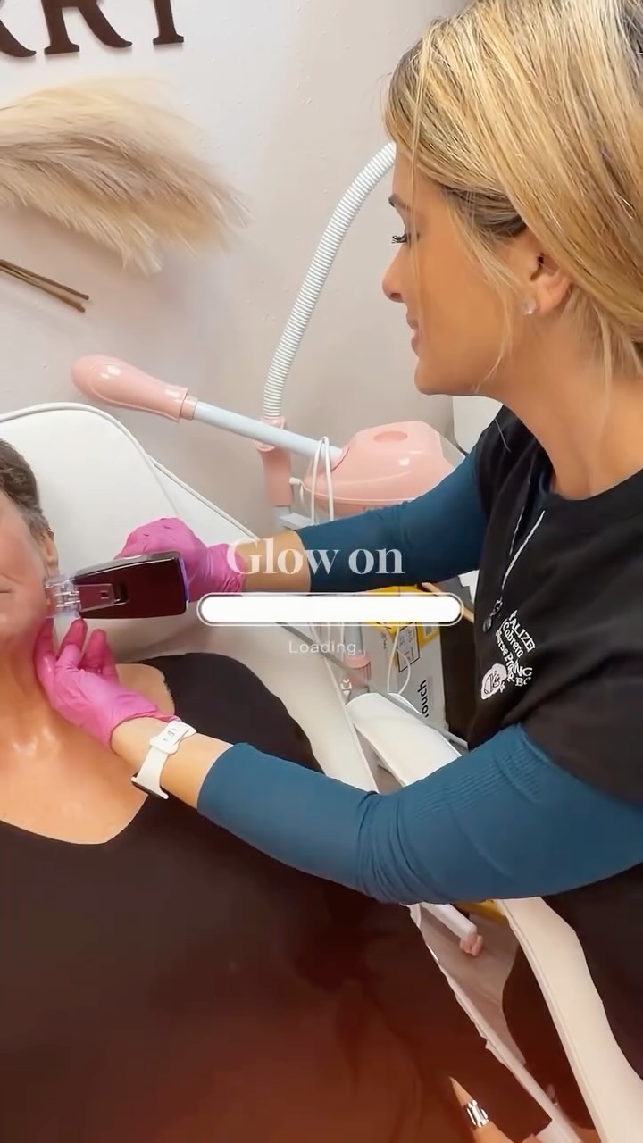 Not just a facial, a full skin renewal treatment. ✨
RF Microneedling creates controlled micro-injury while PRP enhances healing, boosts collagen production, and improves overall skin quality.
✔️ Fine lines
✔️ Texture + acne scars
✔️ Skin tightening
✔️ Long-term rejuvenation
Because healthy skin is the real luxury! ✨💉🤍
.
.
.
#vampirefacial #skinresurfacing #glowingskinisalwaysin