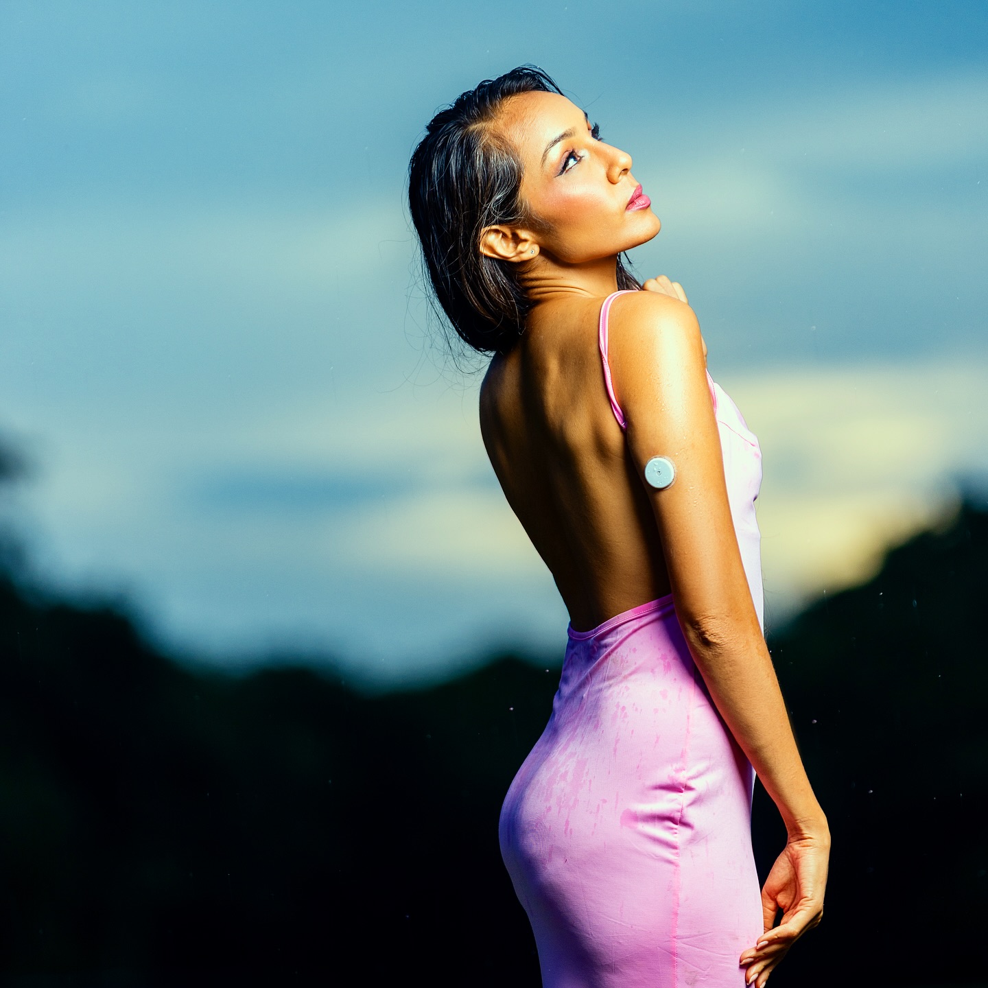 No work done. Just the work done 😉
Unedited. All natural. Fully in bloom 🌺
35 years of managing diabetes, building muscle, rebuilding myself after every setback. Discipline in the roots. Grace in the bloom 🌹
I had to become every version of her to arrive as me.
📸: @fortress_media
#thisisforty #diabetes #discipline #browngirlfitness #organic