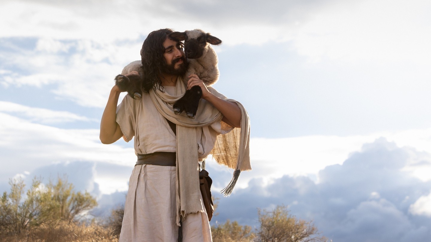 John 10:14–15: “I am the good shepherd, and know my sheep, ... and I lay down my life for the sheep.”
Throughout His life, Jesus Christ healed the sick, fed the hungry, welcomed the outcast, and cared for the poor. His ministry reflected the truest form of compassion. As we approach Easter, we remember that the love Jesus showed during His life is the same love He still has for each of us today. Share this with someone who needs to be reminded they are loved. #GreaterLove