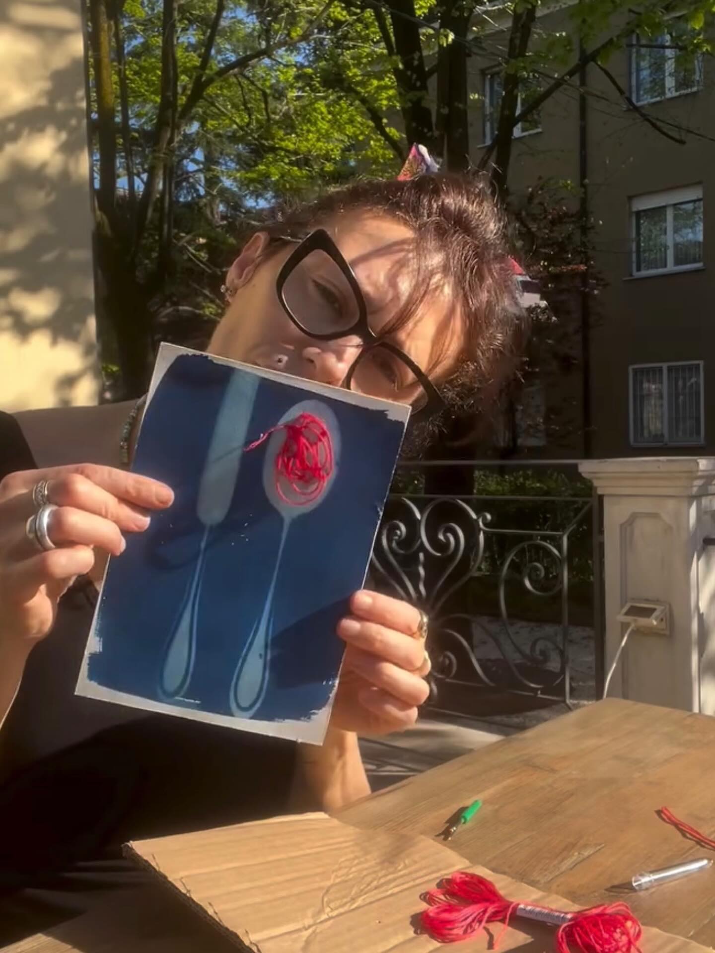 Manca davvero poco alla stagione in cui si inizia a stampare con il sole!
.
.
#cianotipia #cyanotype #diy