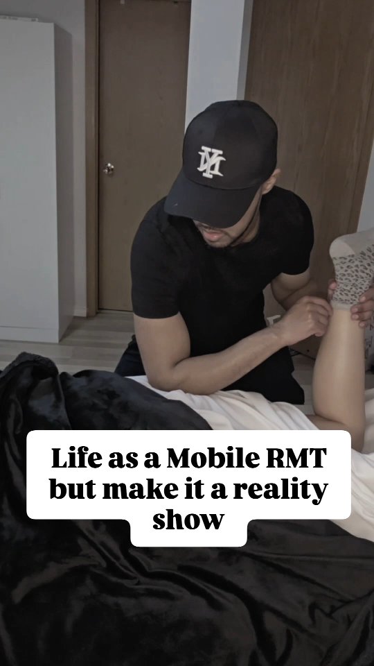 Since Calgary decided to bring back -25 weather ❄️🥶
A behind-the-scenes look at a Mobile RMT fighting snow, traffic, and icy roads to still deliver the best at-home massage possible.
Deep tissue doesn’t stop for winter.
Mobile massage therapy in Calgary isn’t for the weak 😅
#massage #calgary #calgarymassage #yyc #fitness