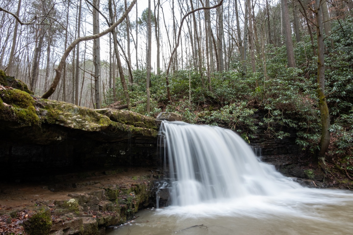 Wide shot of Laurel Run Falls, Church Hill, TN
Camera: FujiFilm XT-5
Lens: FujiFilm 16mm f2.8
Filter: none
#waterfalls #photography #landscapesphotography #tennessee #fujifilmx_us