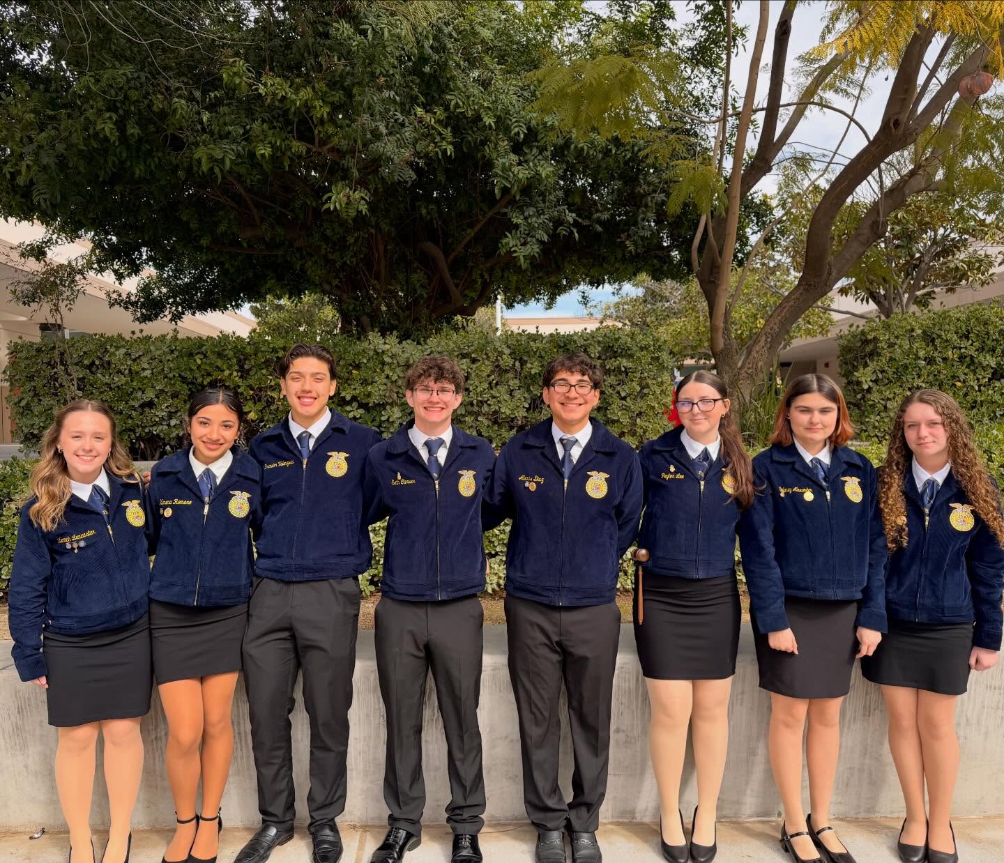 Congratulations to both of our parli pro teams who competed today at the BC Field Day!
Special Shoutouts:
🏅Outstanding Chair 1: Hannah Lancaster
🏆Advanced Parli Pro: 5th High Team
🏆Novice Parli Pro: 6th High Team