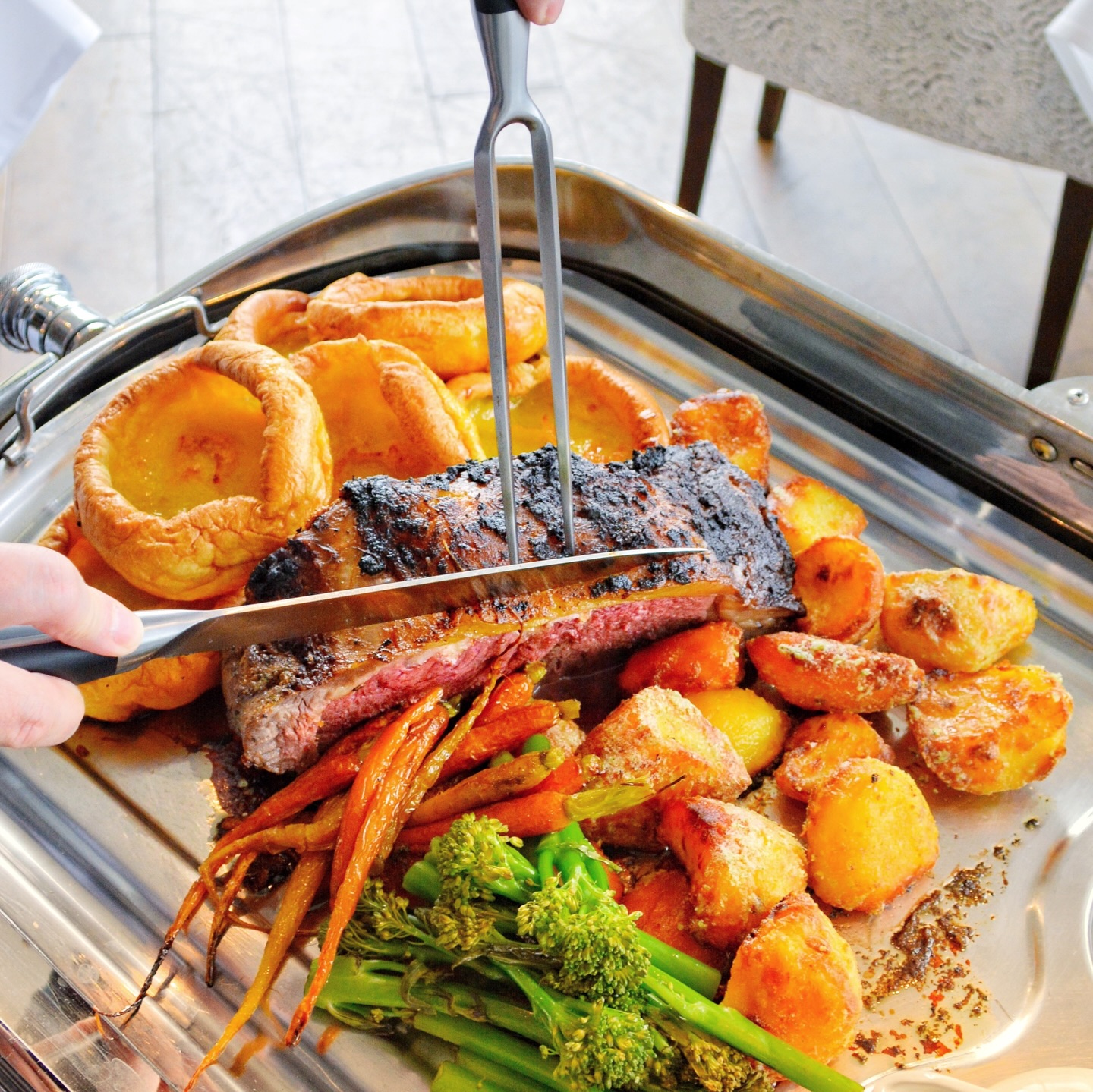 Cambridge Half Marathon Runners! 🏃🏼♀️
Celebrate your finish at Gonville Kitchen Sunday 8th March 2026. Book in for Sunday lunch, show your medal and enjoy a complimentary drink on us 🥂
Fuel up, relax and toast to your achievement 🍻
Book via OpenTable, link in bio 🥇
#cambridge #sundayroast #cambridgehalfmarathon