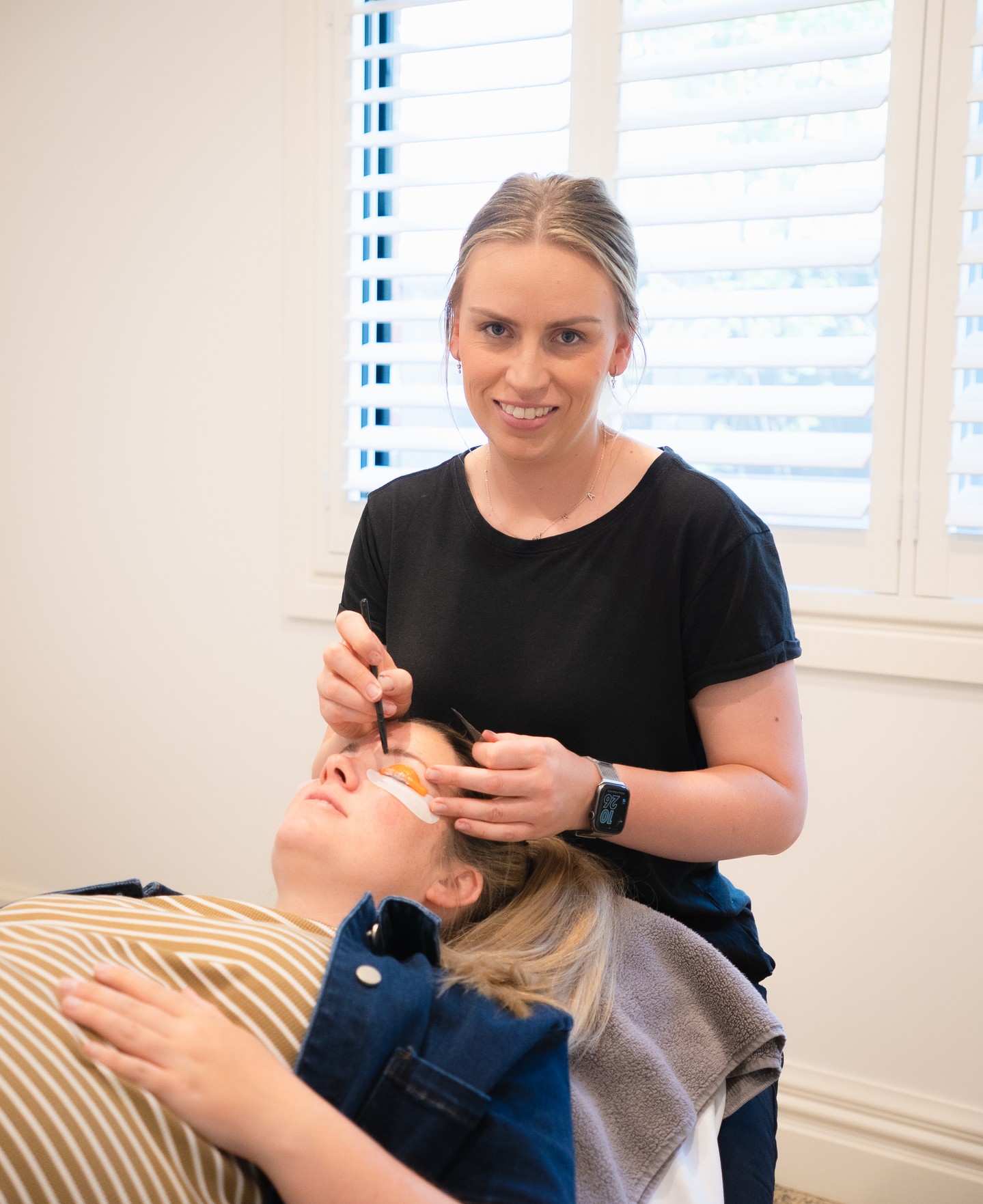 LASH LIFTS AT RAMAI
Tired of wrestling with your lash curler every morning? Lash lifts with Brooke might just become your new favourite treatment.
Using Ellenanna Solutions, this gentle yet effective treatment enhances your natural lashes, giving them a beautiful lift and curl without the need for extensions. The result is brighter, more open eyes and lashes that look effortlessly put together.
It is the perfect low-maintenance option for anyone wanting great lashes without the daily effort. Results last 6 to 8 weeks, so you can wake up every day with lashes that already look done.
Natural, lifted, easy. Just the way we like it.
Appointments with Brooke are available to book online or in salon.
.
.
.
.
.
.
#woodend #mountmacedon #daylesfordmacedonranges #macedonranges #gisborne #kyneton #regionalvictoria #macedonrangesnaturallycool #ramaiwoodend #ramaiskinandbodycare #smallbusinessvictoria #smallbusinessmelbourne #skincaremelbourne