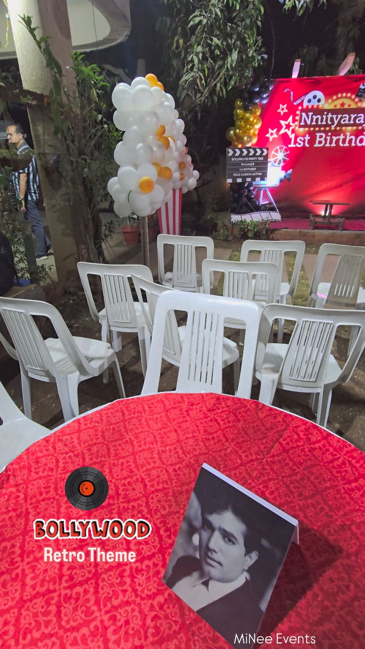 📹 🎬🍿 Bollywood Retro Theme Set-up 🍿🎬📹
By MiNee Events
#decoration #mineeevents #retrobollywood #birthdaysetup #eventmanagement