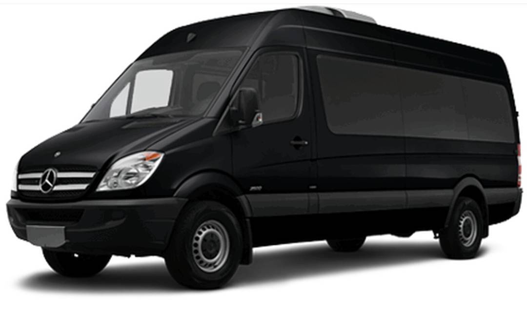 Book a Mercedes Sprinter van! Vans seat 11 people in comfortable luxury
#parkcitywedding #parkcity #deervalley #deervalleyresort #deervalleywedding #skiutah #sundancefilmfestival #shuttleparkcity #privatetransportation #sprintervan