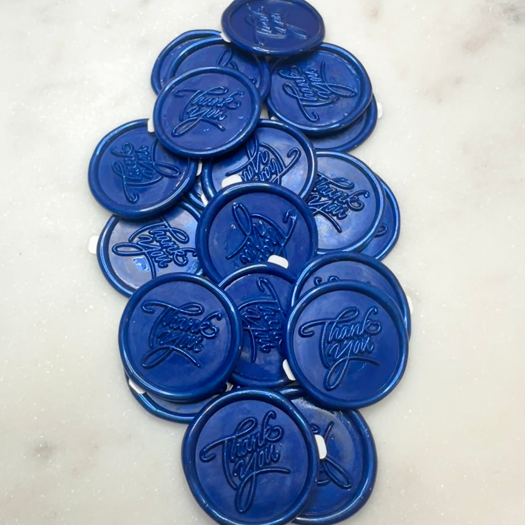 Turn every gift into a cherished moment with Thank You sealing stickers ✨ Add elegance, personality, and that little finishing touch that means so much. Link in Bio
#GiftWrap #ThankYou #SealingStickers #GiftDetails #CreativeGifts #SonyaLoveCreative