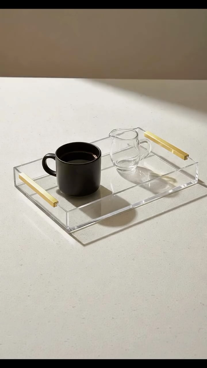 BARRA Koleksiyonu – Gold Kulplu Seri
Modern tasarım çizgisi ve gold kulp detayıyla öne çıkan BARRA Koleksiyonu, yaşam alanlarına şık ve premium bir dokunuş kazandırır. Estetik ve fonksiyonelliği bir arada sunan özel bir seri.
#ModernDekorasyon #EvDekorasyonu #GoldDetay #Keşfetteyiz #toptanüretim