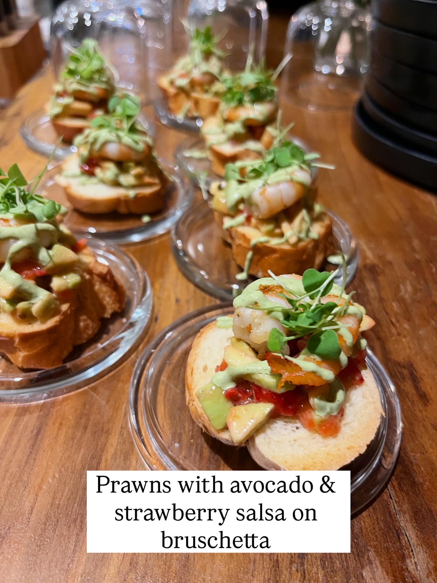 Bring in your 30’s with a private chef dinner in Ballito, sit back and relax it’s your day.
My clients enjoyed a 4 course meal in Zimbali last weekend. We set the table, served the food and they made the memories all while the kids were safe and close by. The best way to celebrate without leaving home. Exclusive dining with delicious food.
#privatechefballito