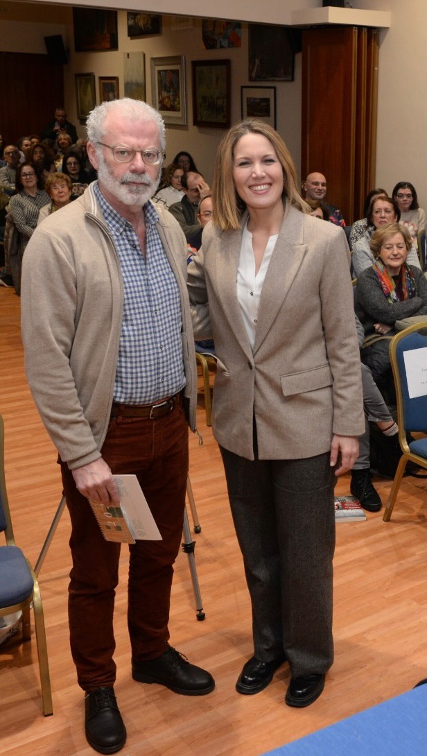 @sintxaurrondo demostrou como a comunicación pode achegarnos a realidades afastadas: transmitiu a angustia de perder contacto cos familiares en Gaza e conseguiu que a audiencia percibise o sufrimento de toda a poboación e a importancia de protexer os seus dereitos humanos.
