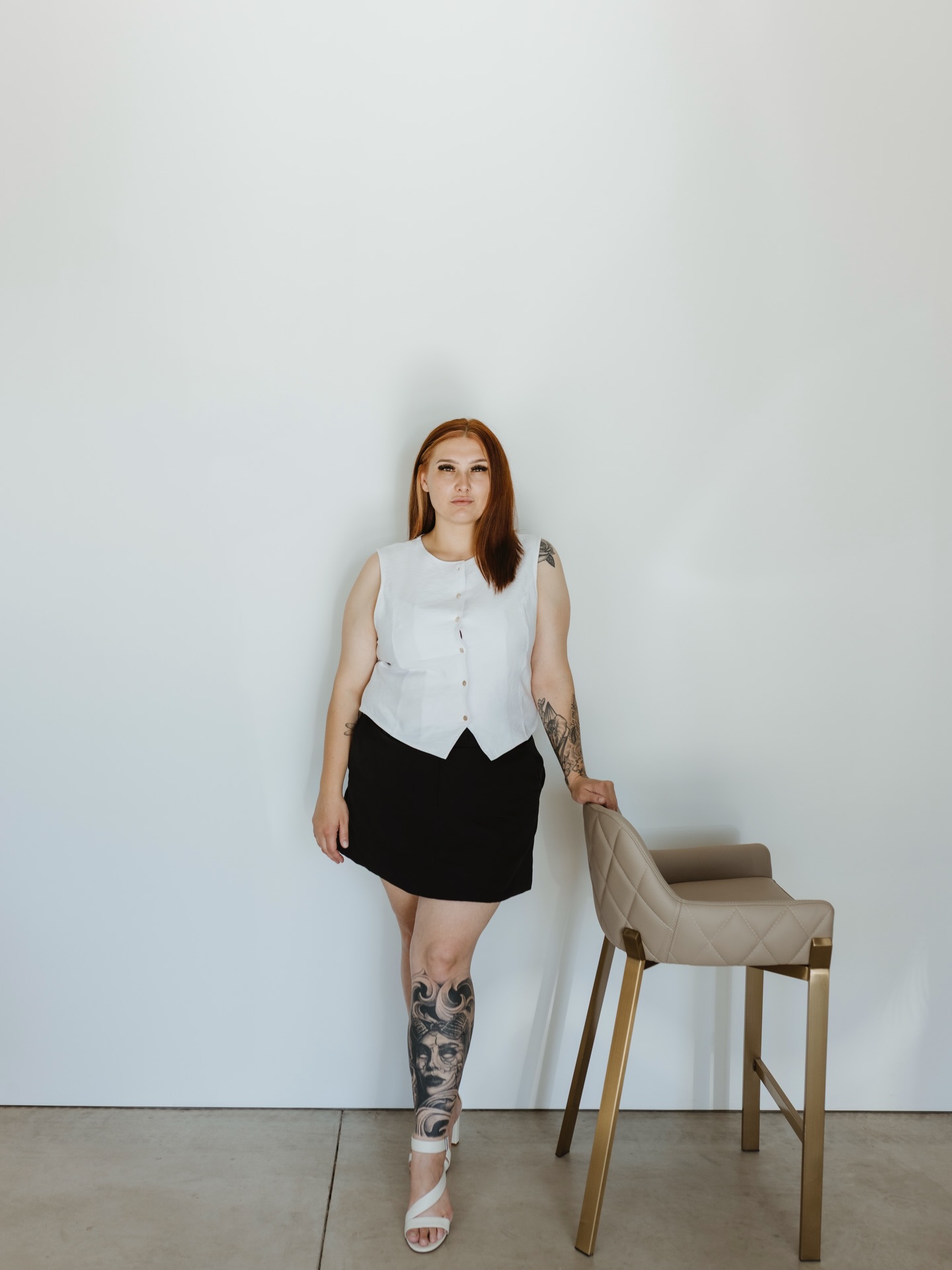 There’s something really special about photographing women who are fully stepping into their life.
Billie is one of those women.
She’s built a business that works for her and her family, and she’s not just showing up for herself… she’s showing other mums what’s possible too.
We created a mix of content for her. Some polished, some relaxed, all intentional. Because your brand shouldn’t feel forced… it should feel like you.
Watching her back herself, chase her goals and actually live the life she’s created is pretty incredible.
And honestly… this is why I love what I do.