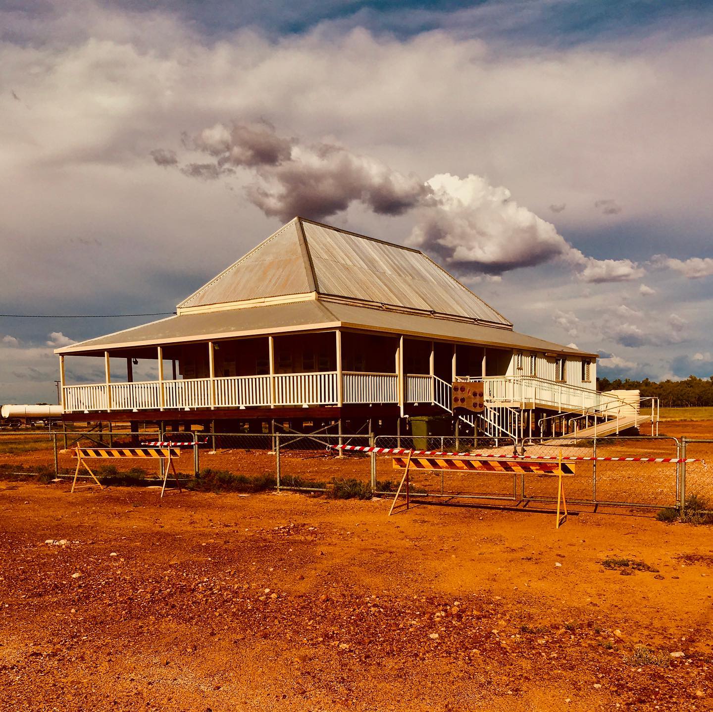 Adavale, closed by Corona... #adavale #outbackqld #cristinaforfairtrade #closedbycorona #quilpieshire #pandemic2020 #stayathome