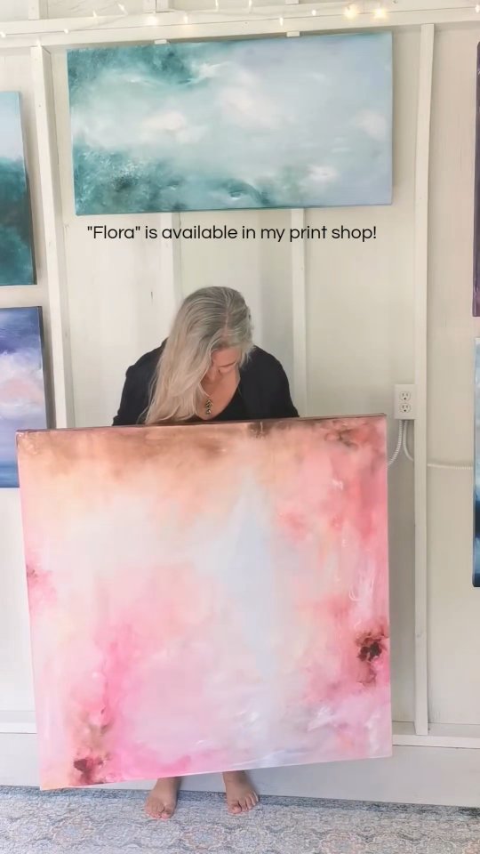 One of my all-time favorites 💘
Sold at a silent auction, so I don't know where she lives...
But I have beautiful prints available on paper and canvas.
Check out the Geo Galleries print shop in my bio!
✨️A warm golden pink light for your space✨️
#beautifulart #artist #fineartprints